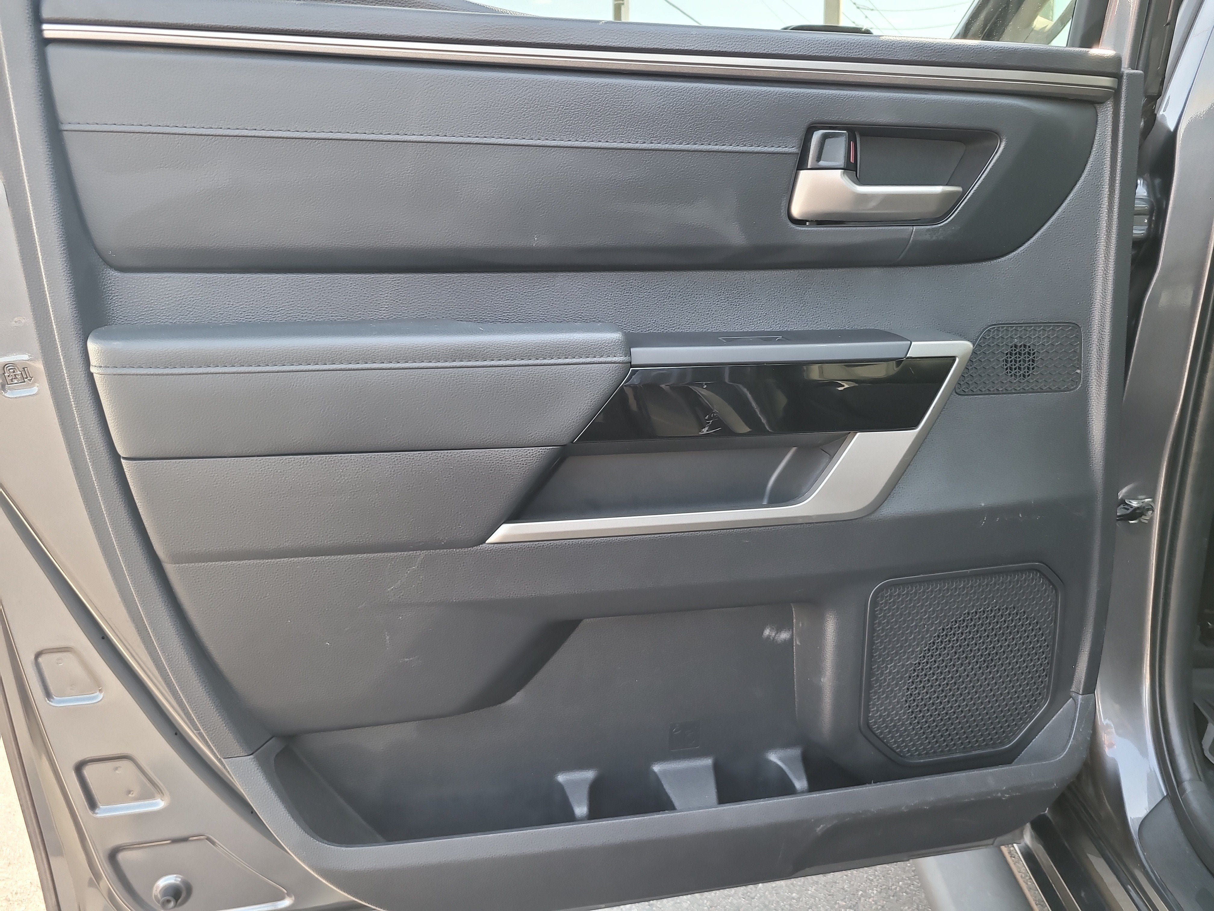 2023 Toyota Tundra 4WD Limited Hybrid