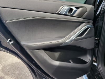 2023 BMW X6 xDrive40i