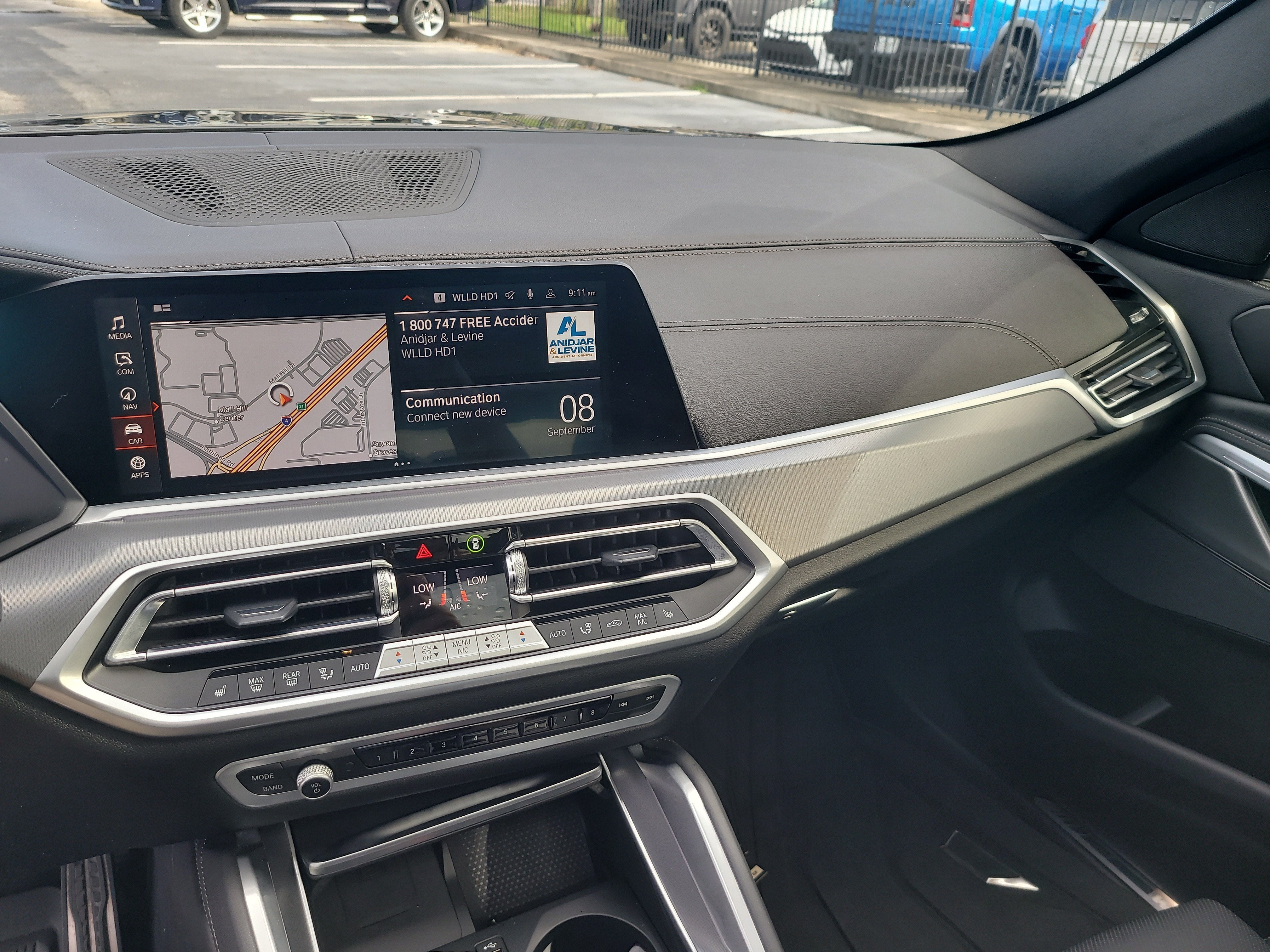 2023 BMW X6 xDrive40i