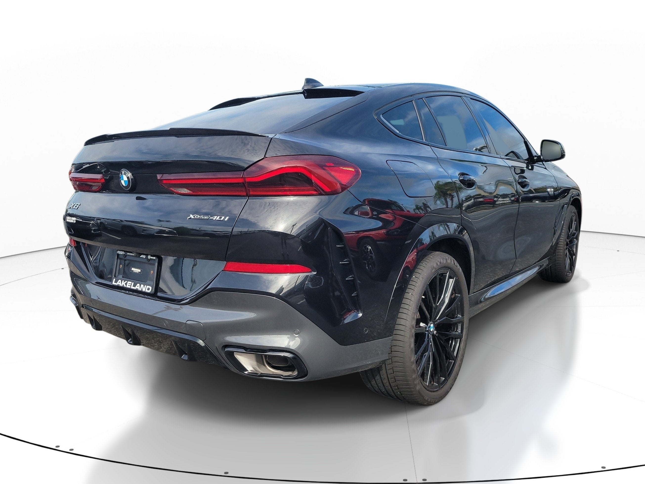 2023 BMW X6 xDrive40i