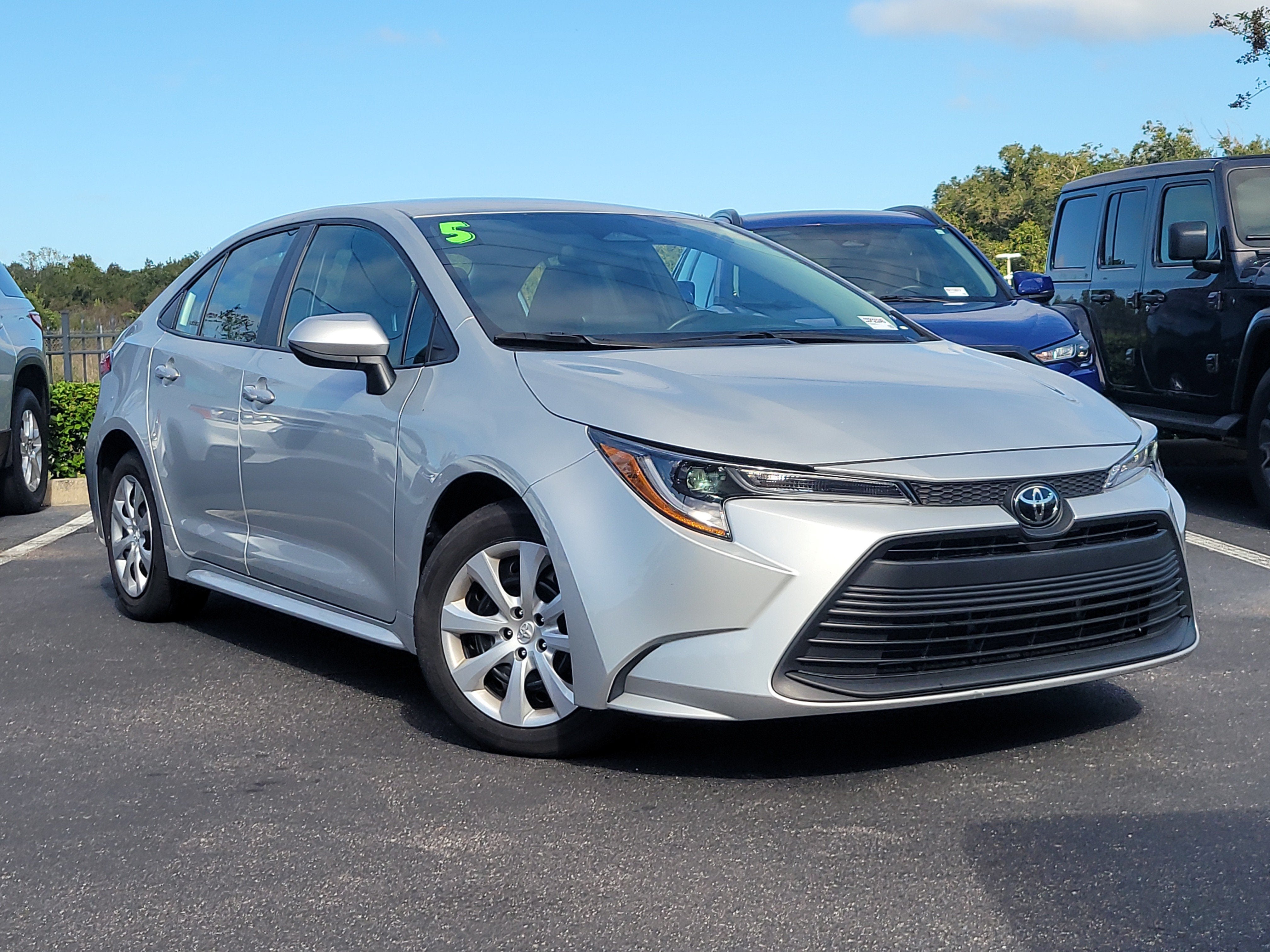 2025 Toyota Corolla LE
