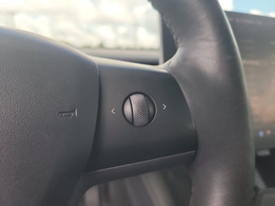 2022 Tesla Model 3 Base