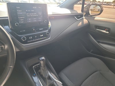2022 Toyota Corolla Hatchback SE