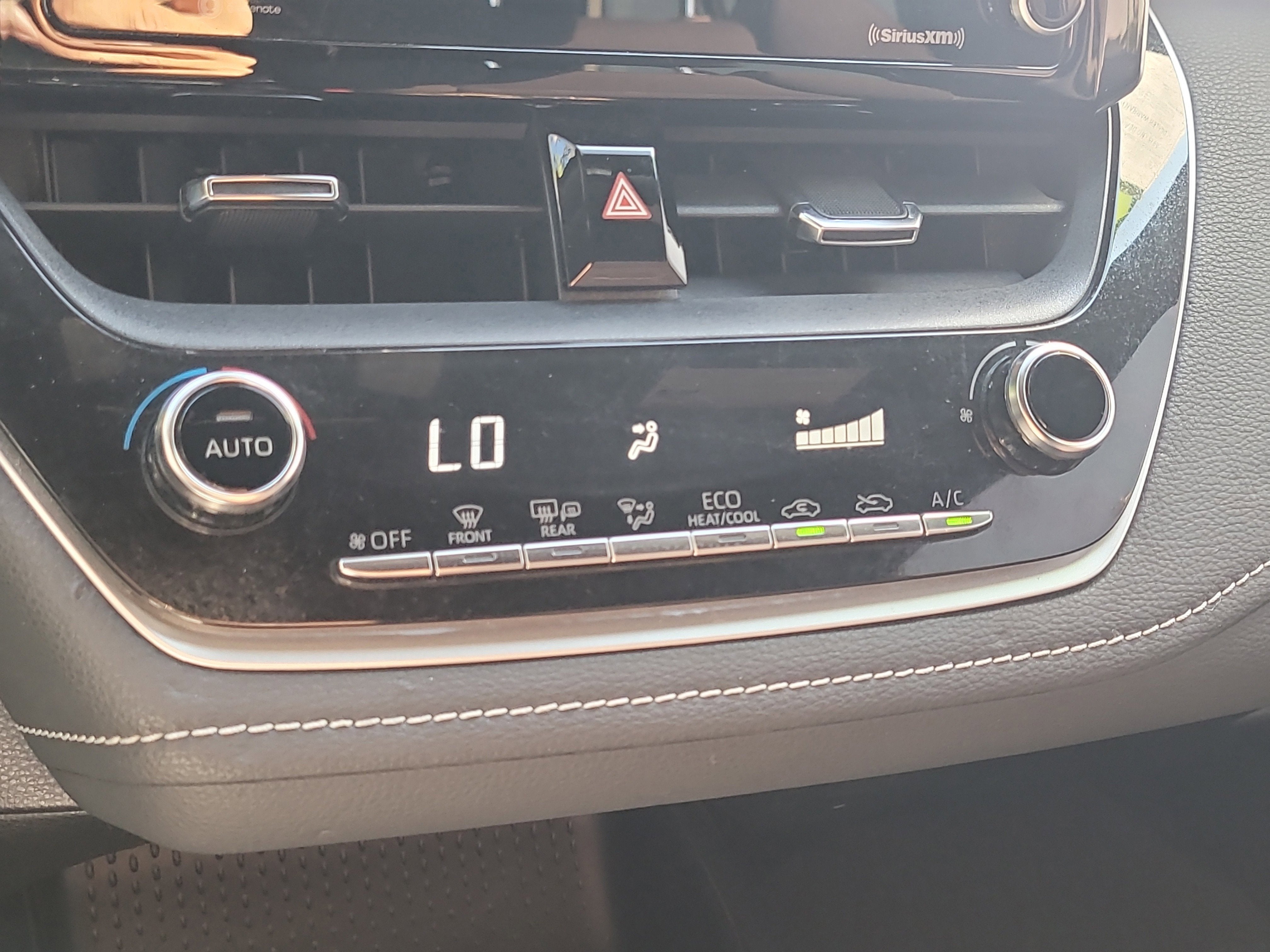 2022 Toyota Corolla Hatchback SE