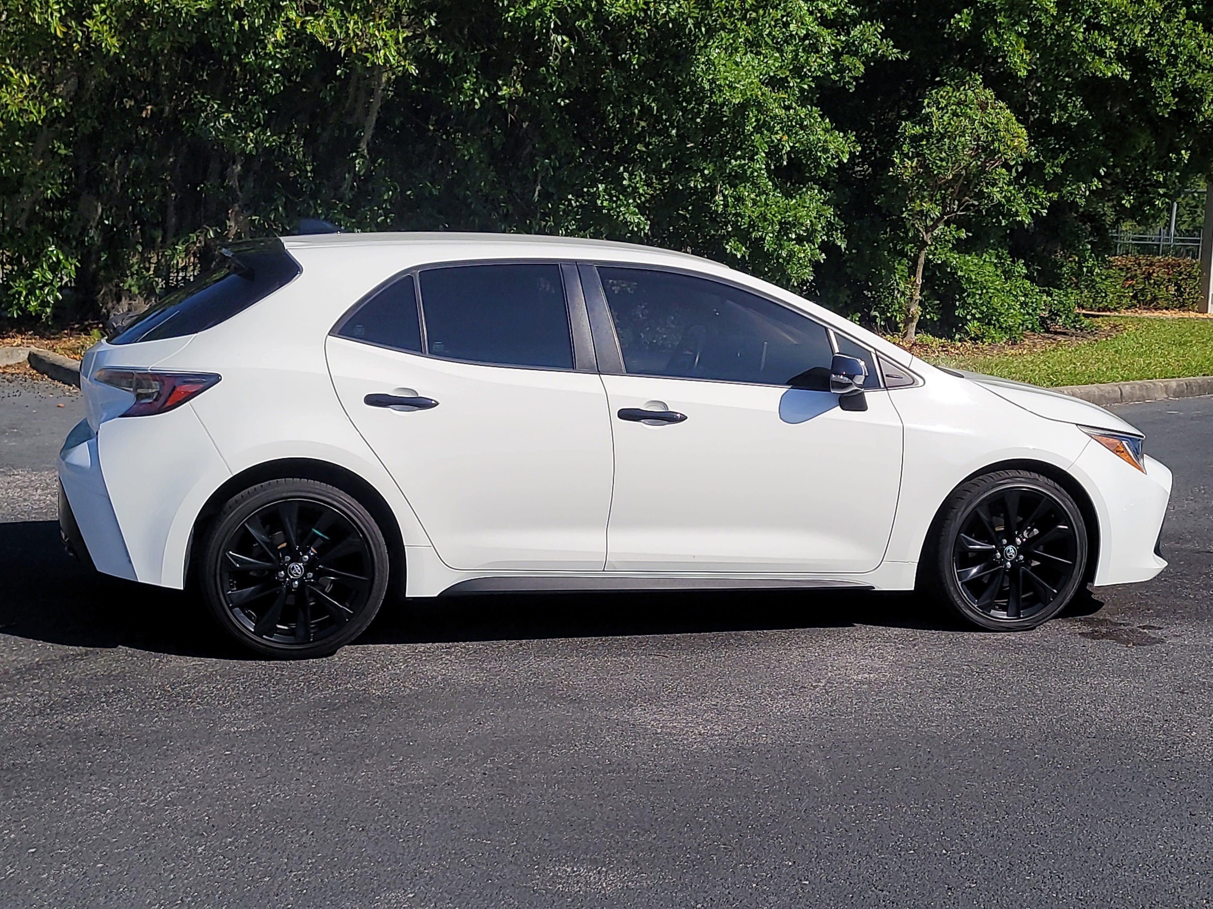 2022 Toyota Corolla Hatchback SE