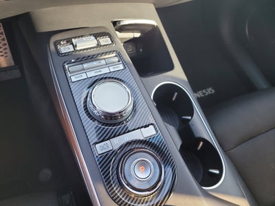 2023 Genesis GV70 2.5T