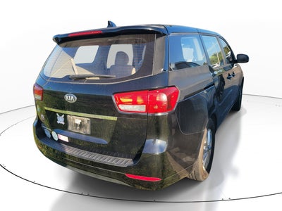 2016 Kia Sedona L
