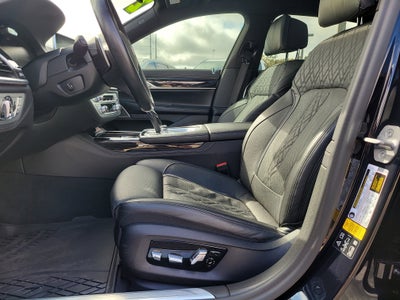 2022 BMW 7 Series 750i xDrive