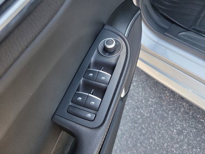 2021 Alfa Romeo Giulia Base