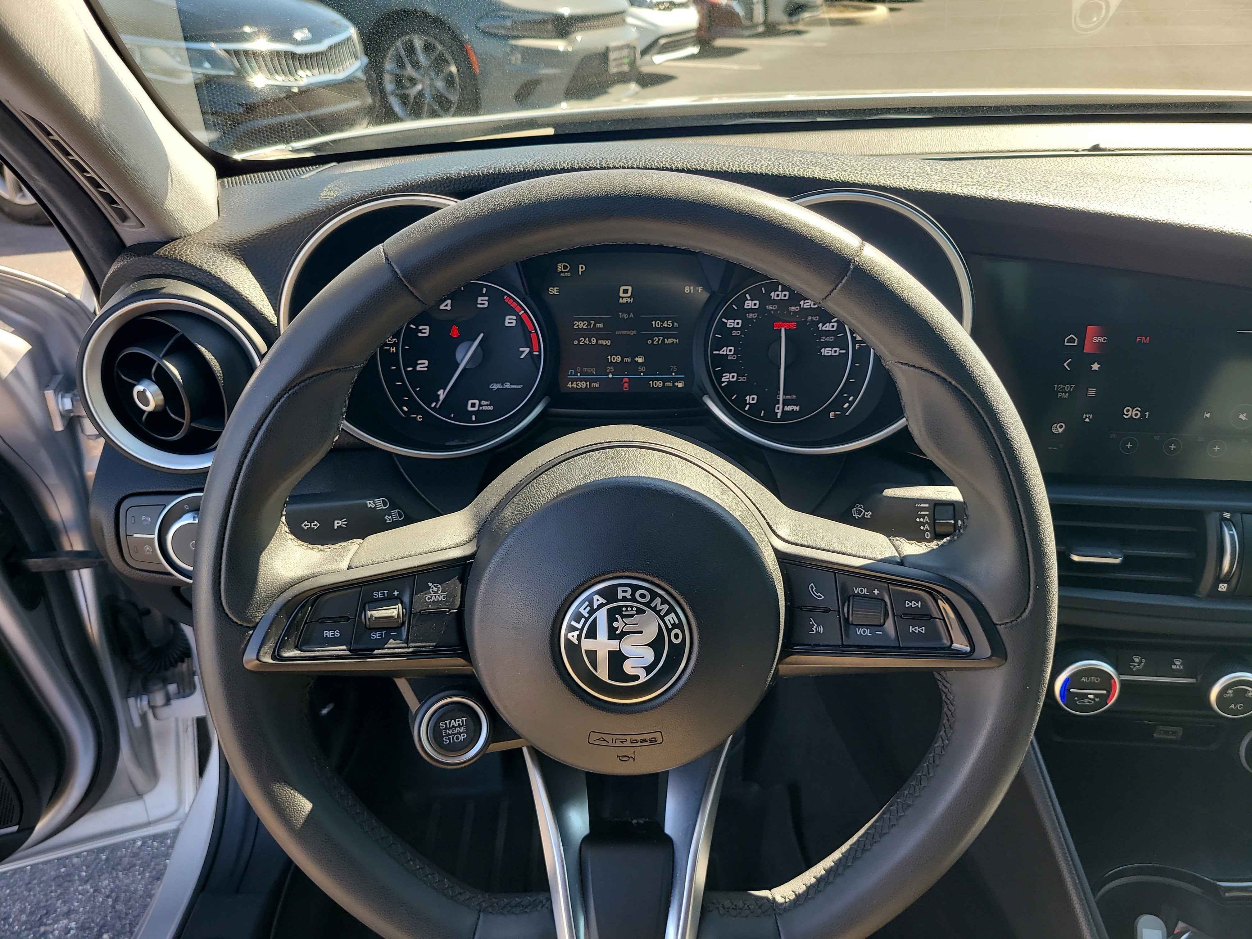 2021 Alfa Romeo Giulia Base