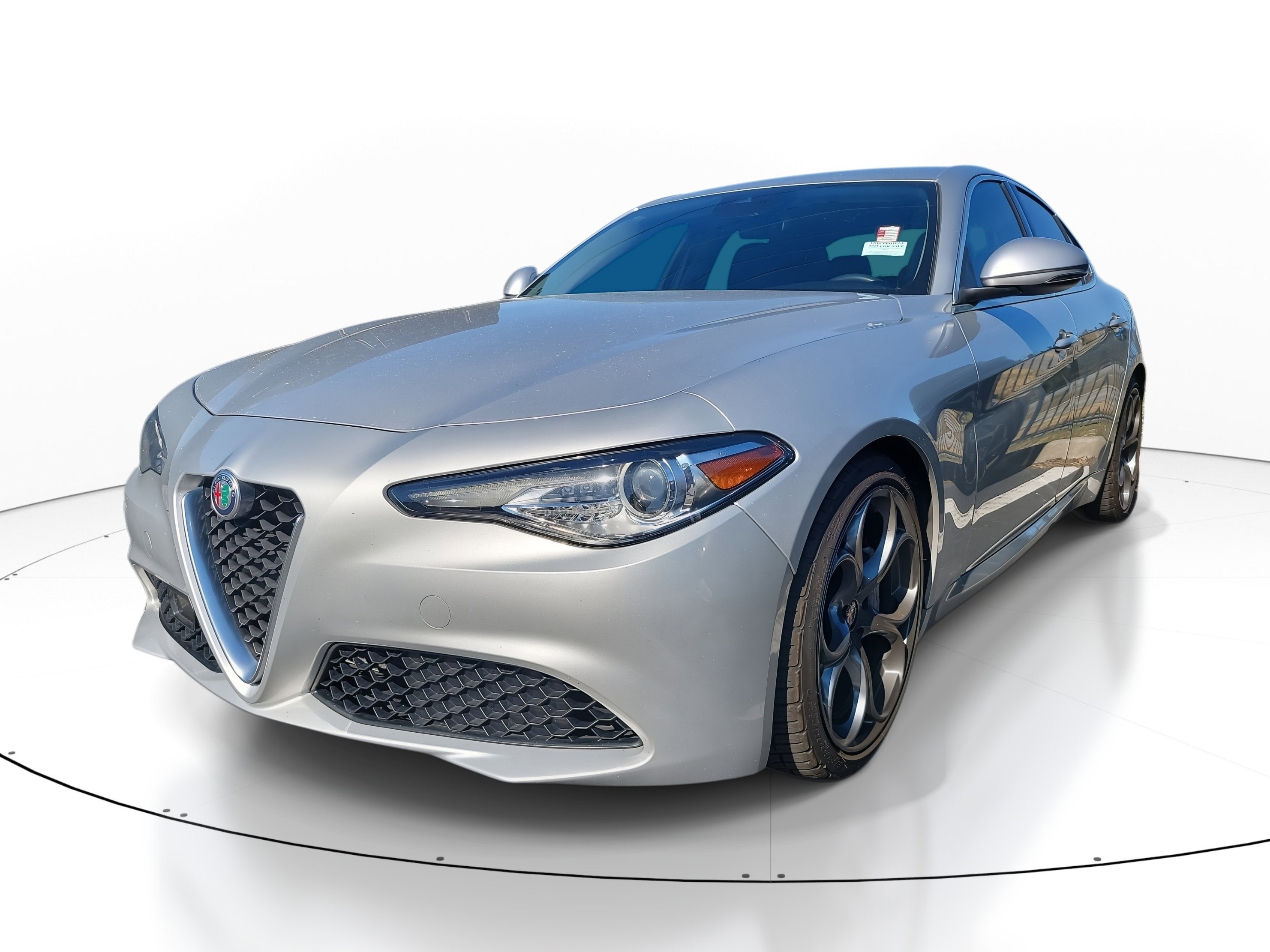 2021 Alfa Romeo Giulia Base