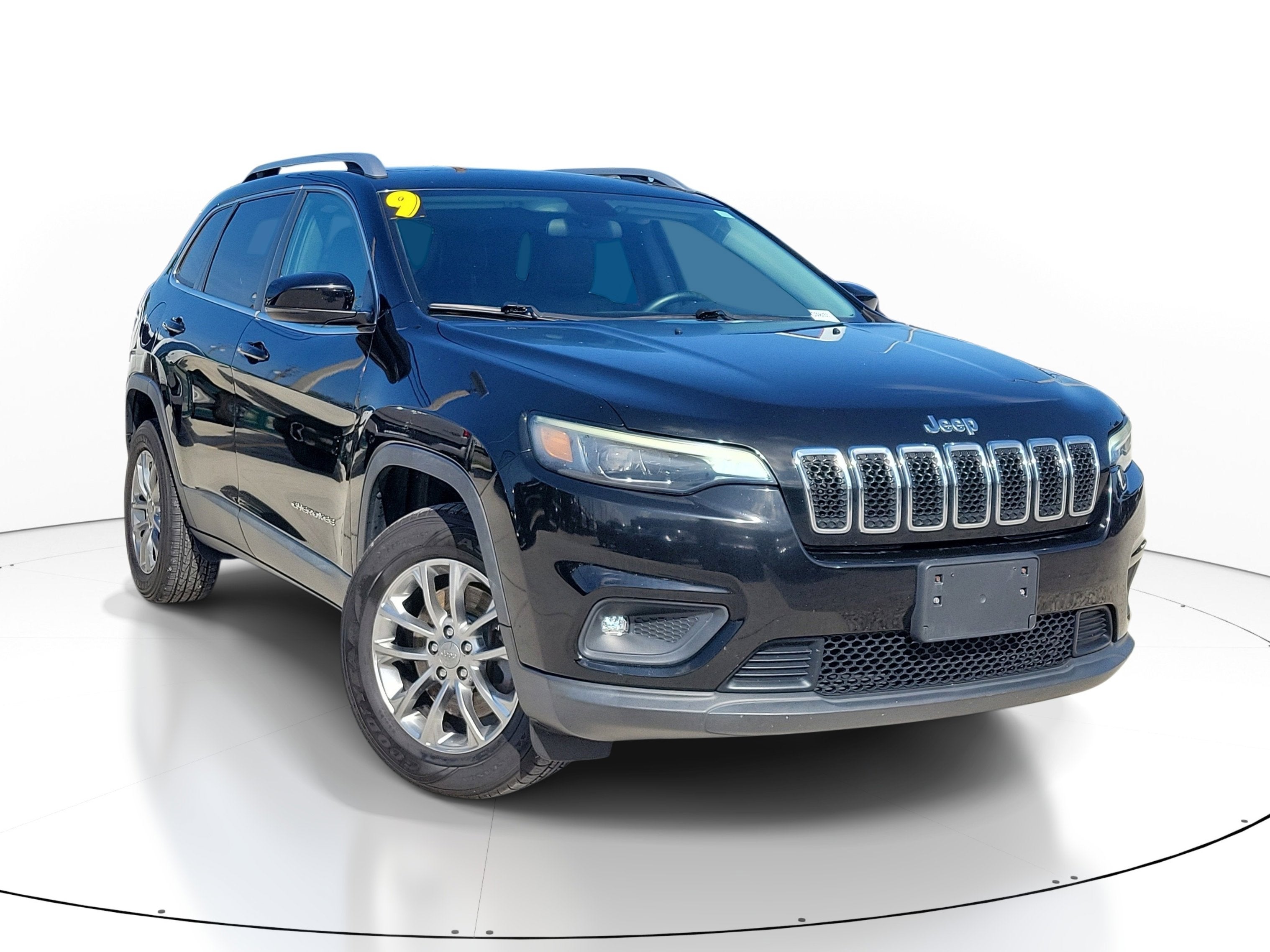 2019 Jeep Cherokee Latitude Plus 4X4's photo