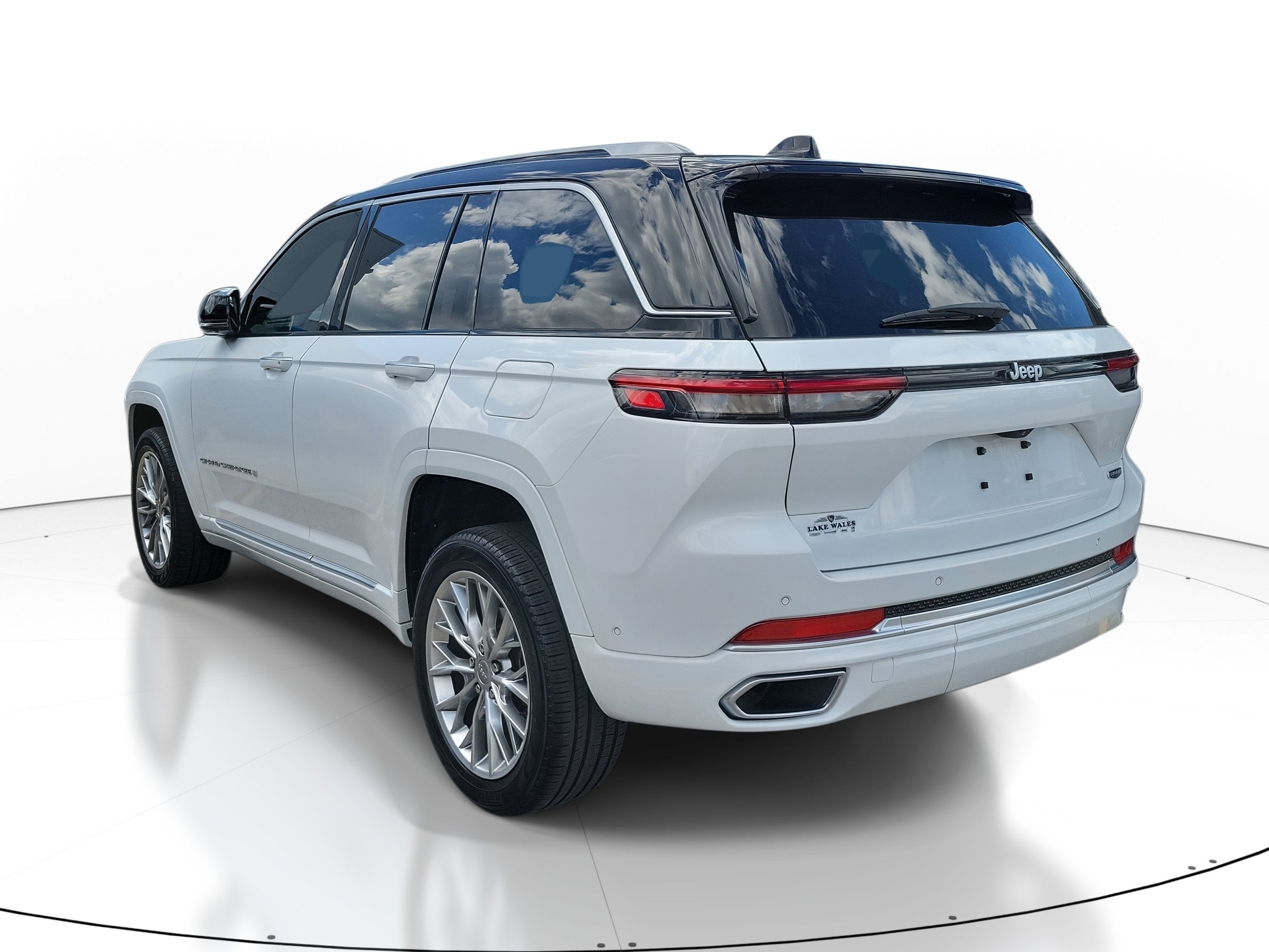 2023 Jeep Grand Cherokee Summit