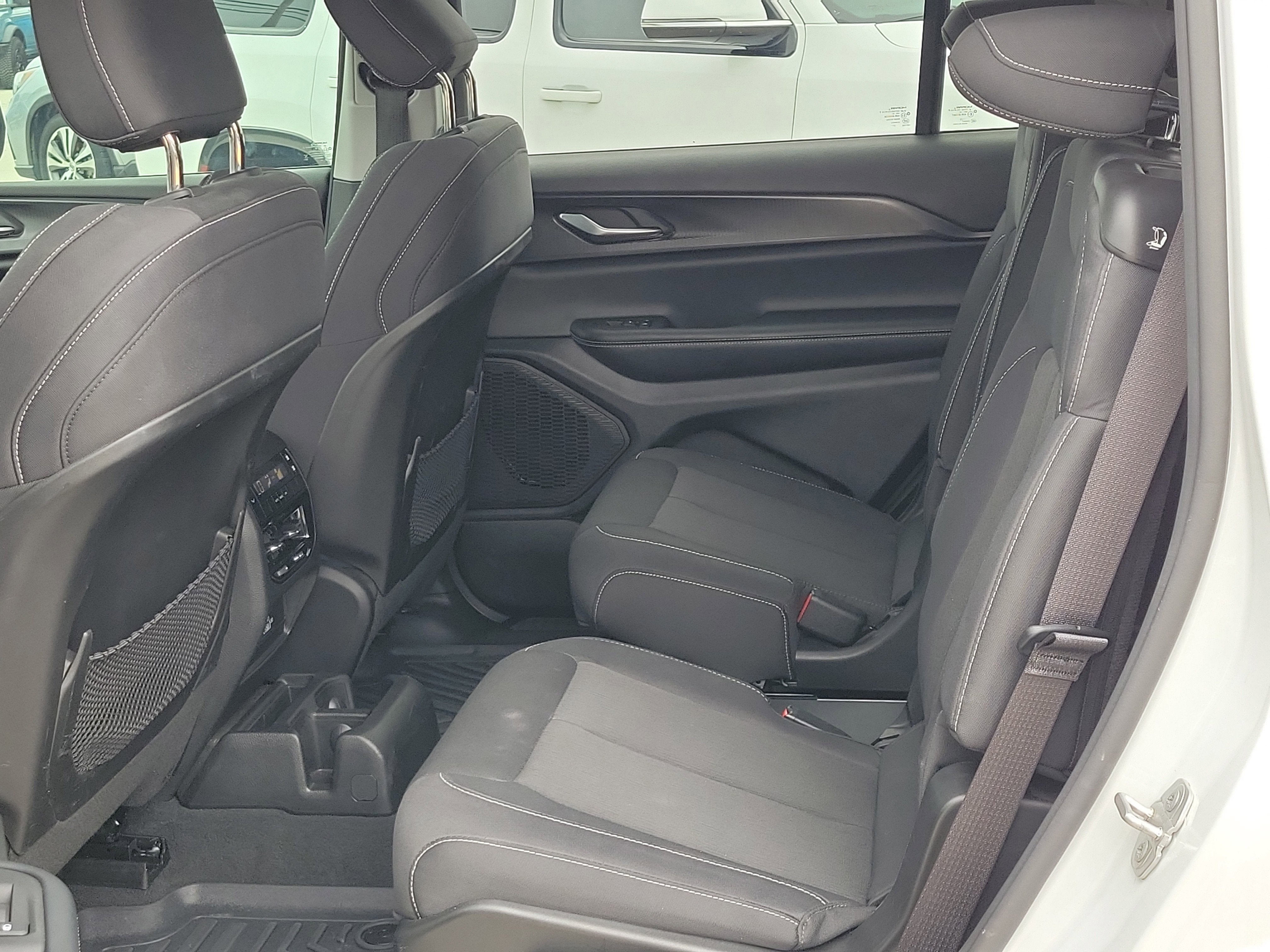 2024 Jeep Grand Cherokee L Laredo X