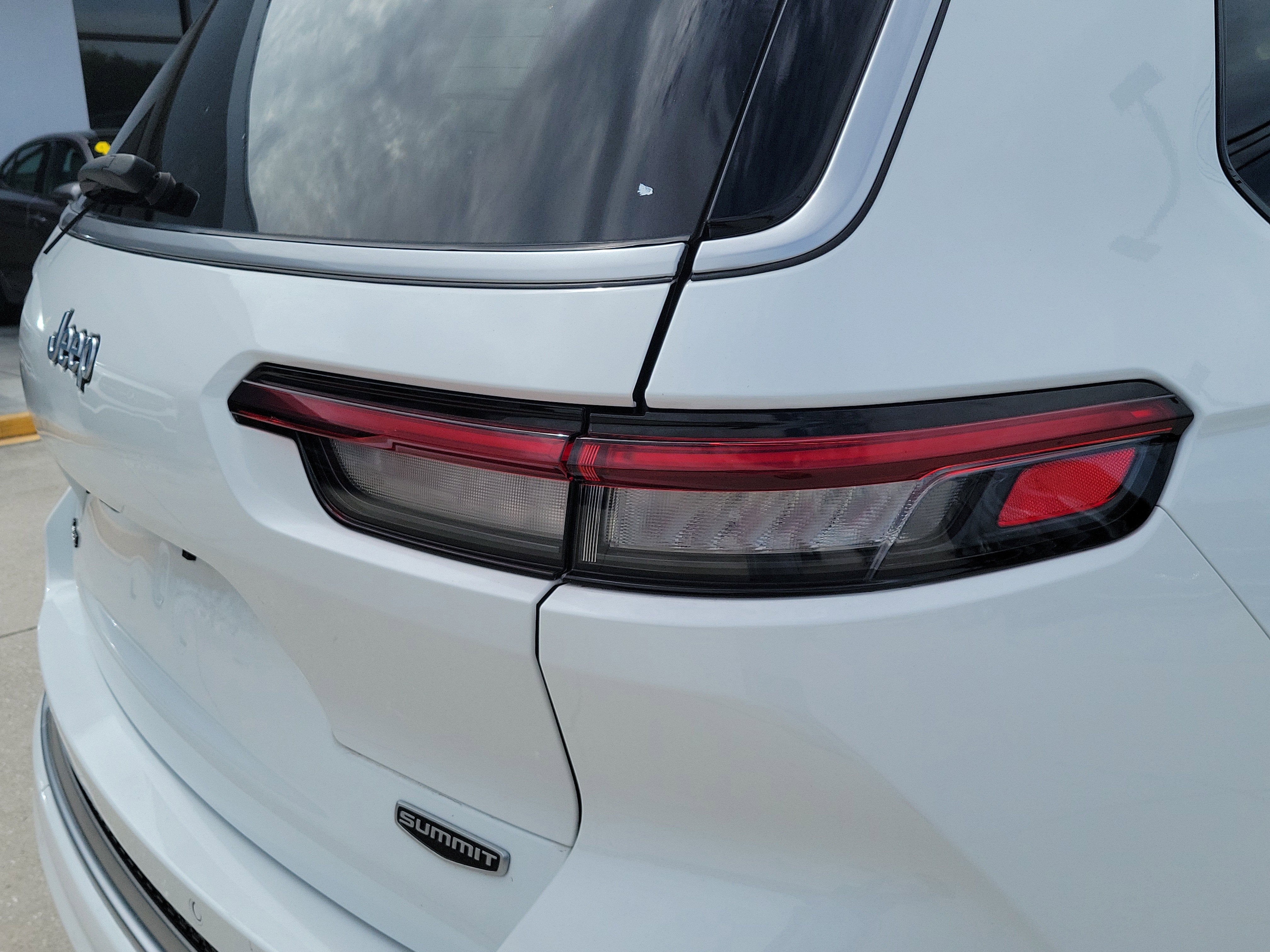 2023 Jeep Grand Cherokee L Summit