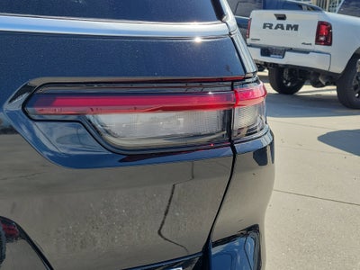 2022 Jeep Grand Cherokee L Summit Reserve