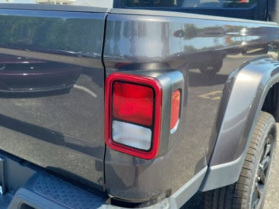 2022 Jeep Gladiator Sport S