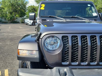 2022 Jeep Gladiator Sport S