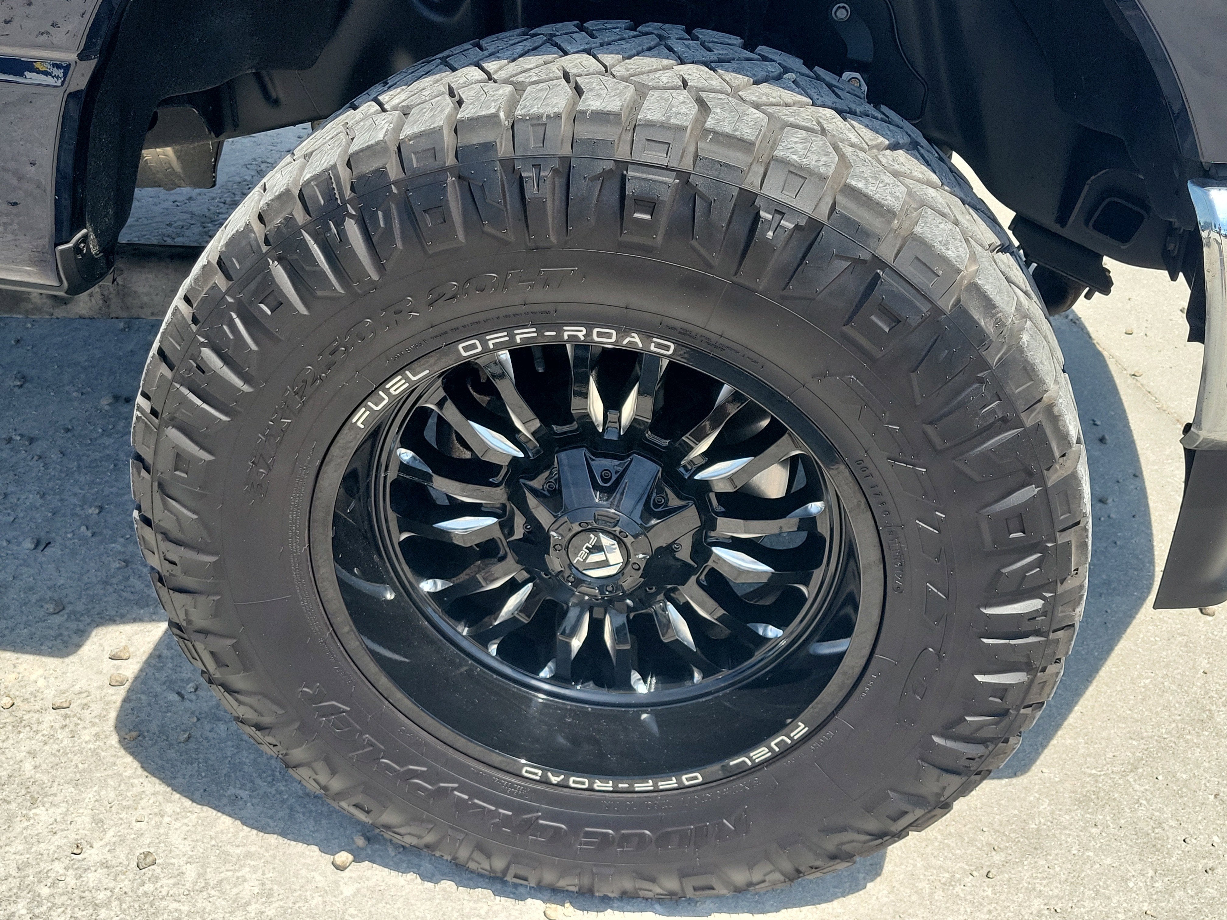 2023 Ford Super Duty F-250 SRW LARIAT