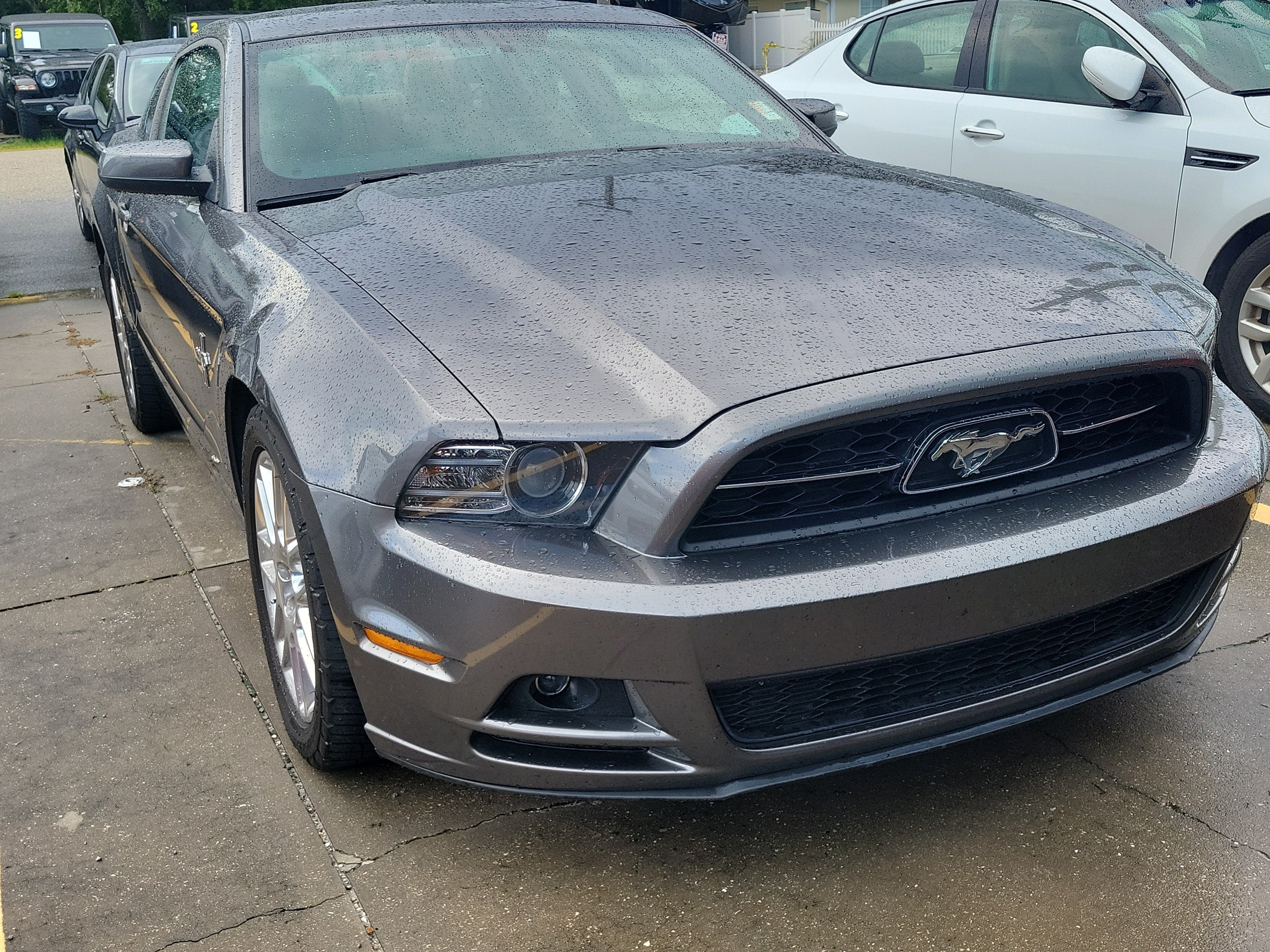 2014 Ford Mustang V6
