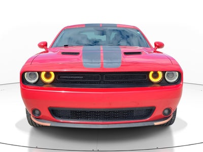 2017 Dodge Challenger SXT Plus