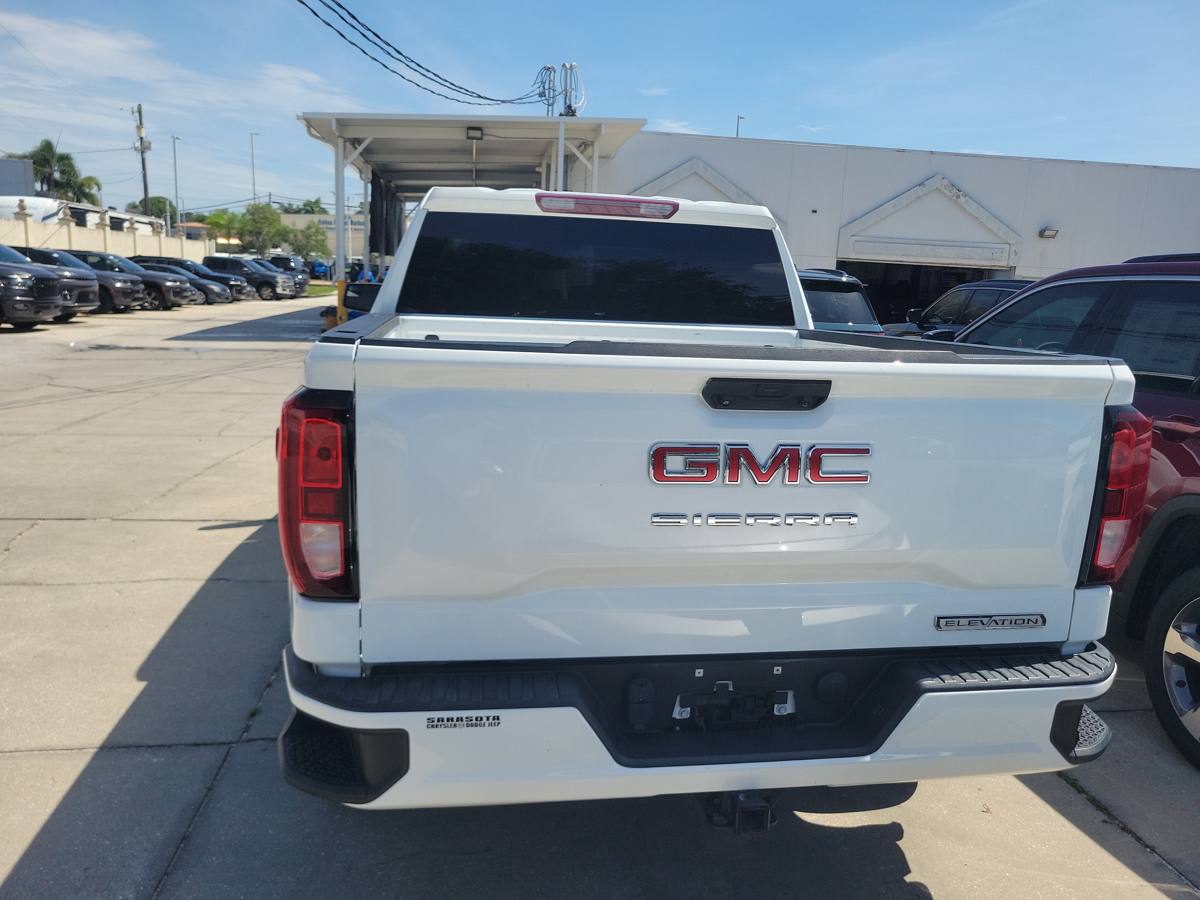 2023 GMC Sierra 1500 Elevation