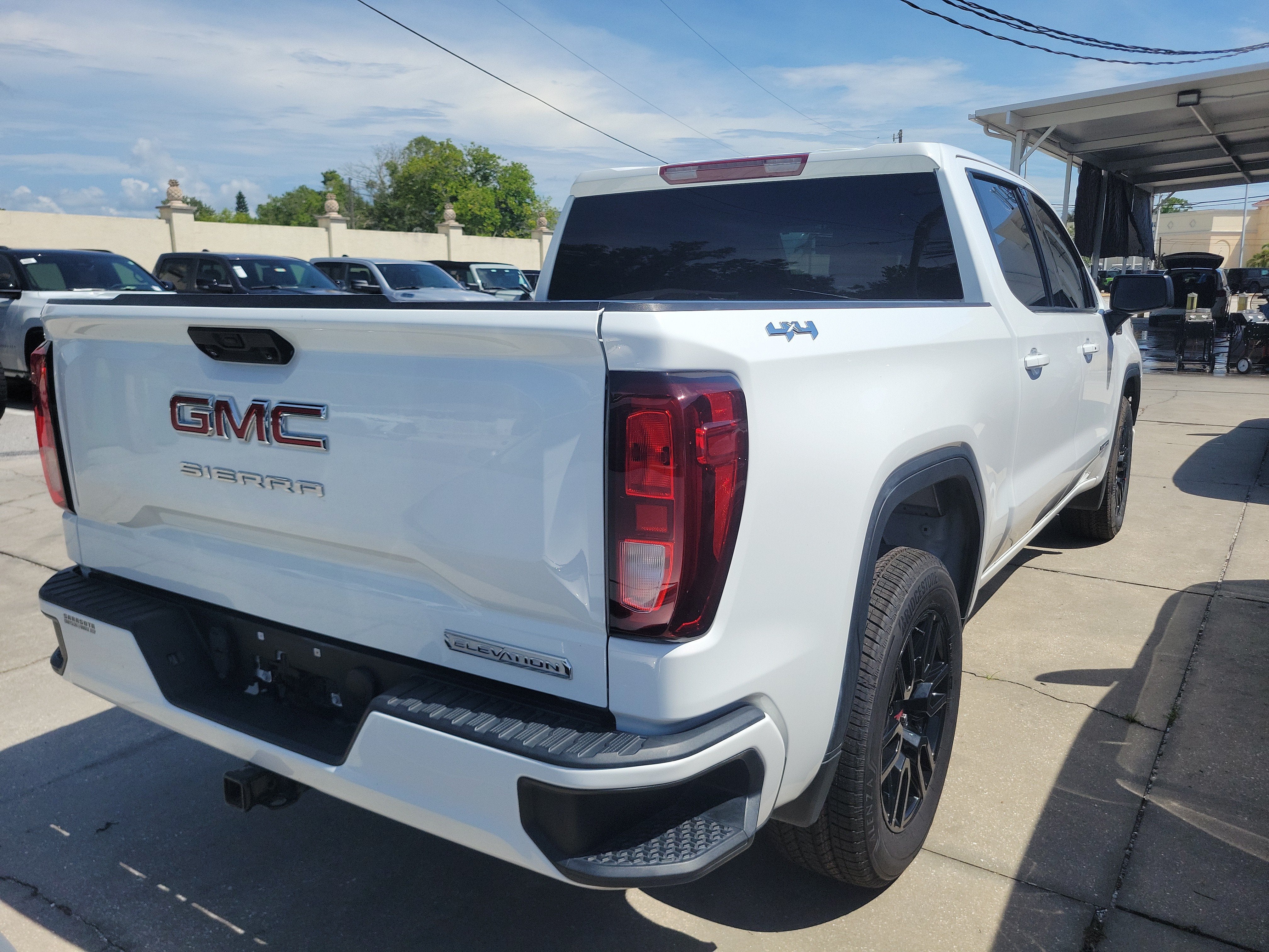 2023 GMC Sierra 1500 Elevation