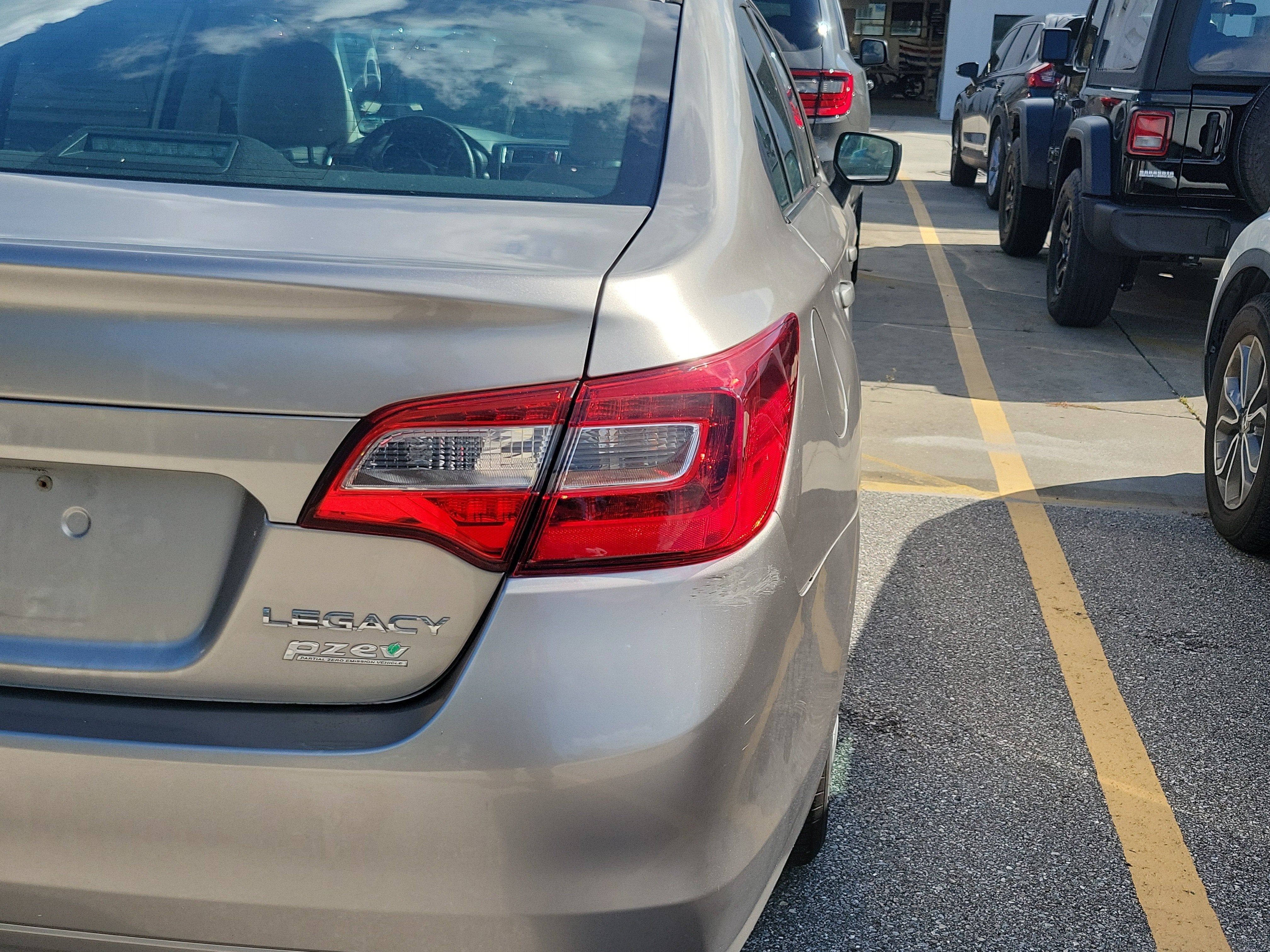 2015 Subaru Legacy 2.5i