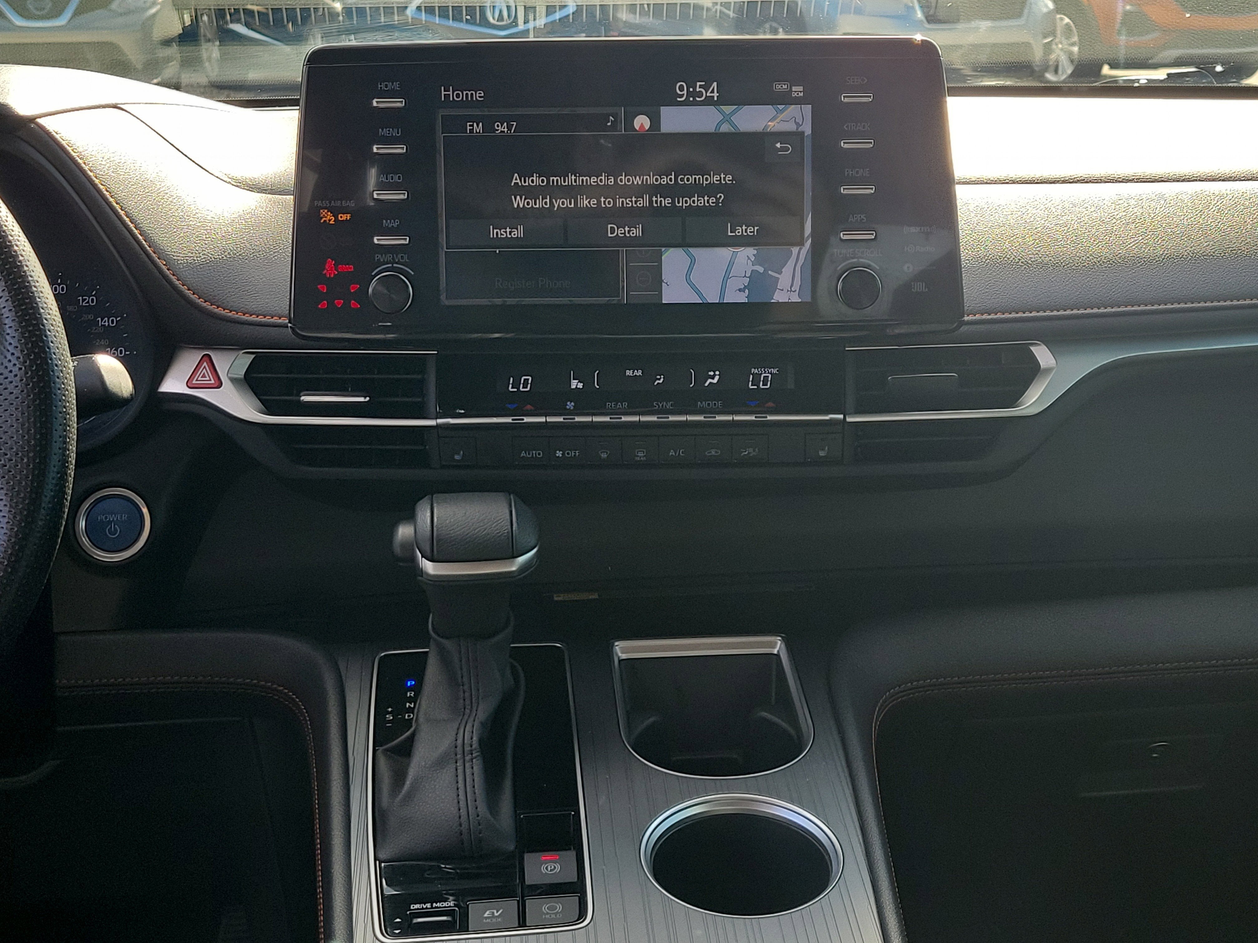 2023 Toyota Sienna XSE