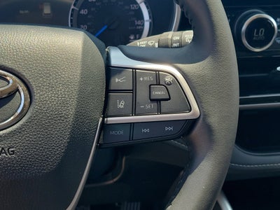 2025 Toyota Highlander Hybrid XLE