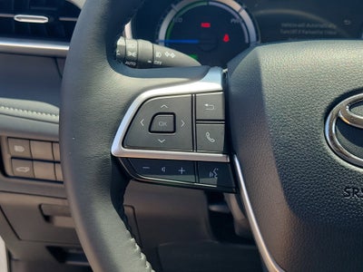 2025 Toyota Highlander Hybrid XLE