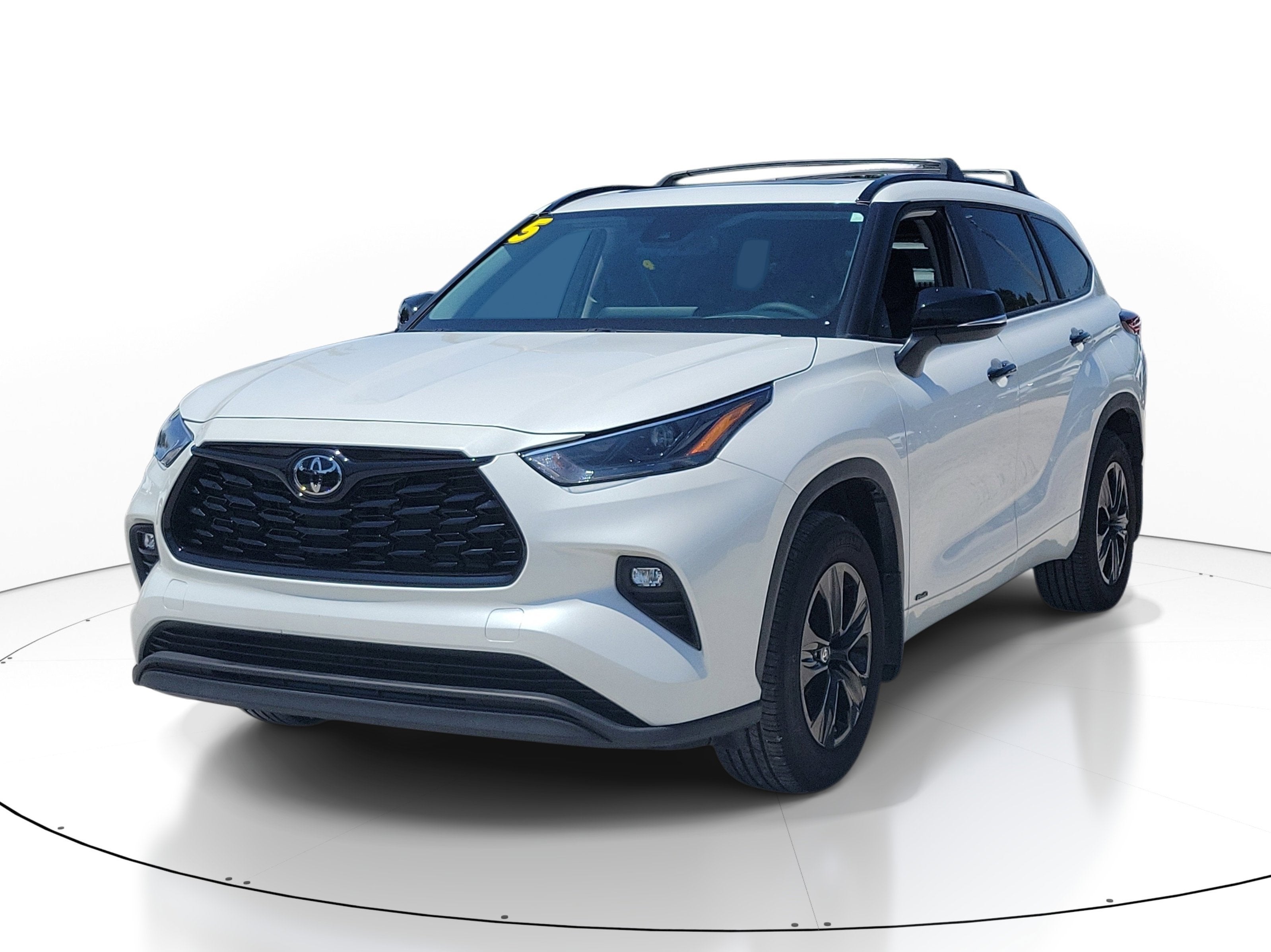 2025 Toyota Highlander Hybrid XLE