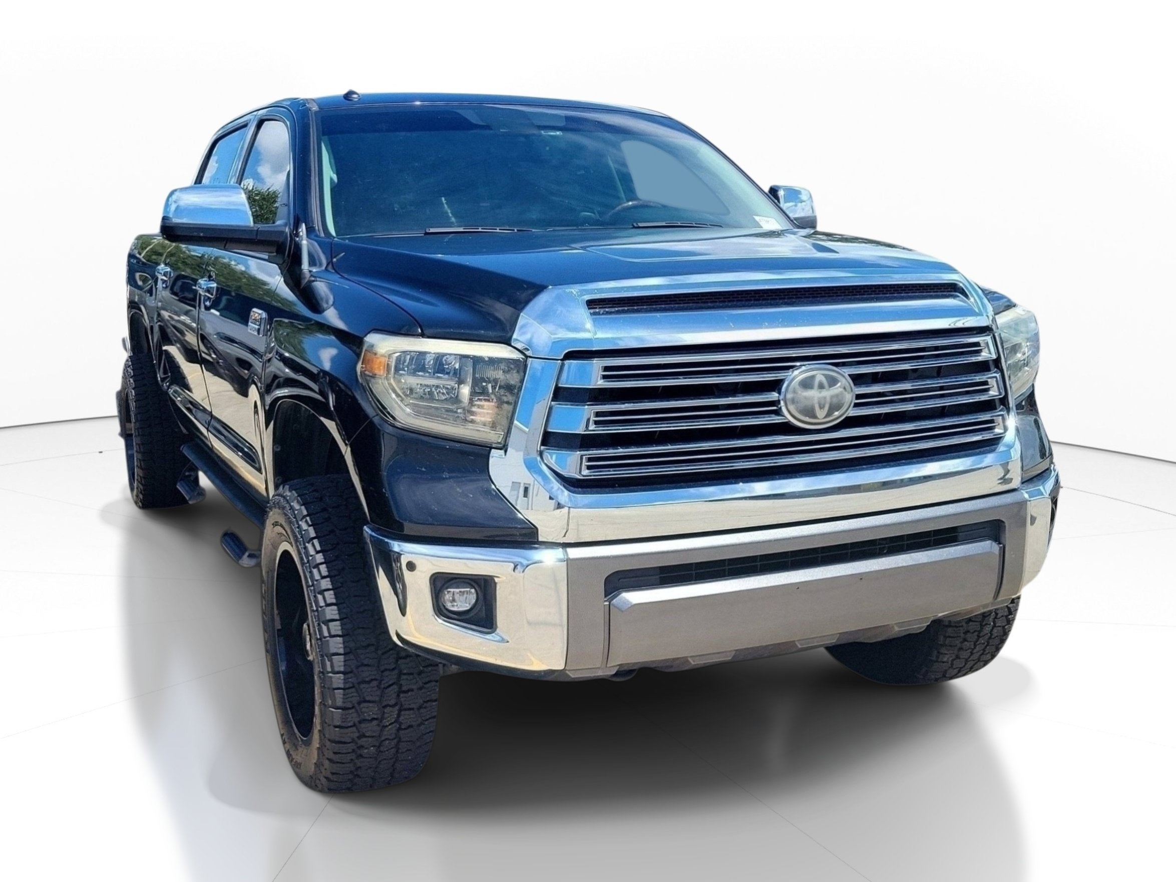 2018 Toyota Tundra 4WD SR5
