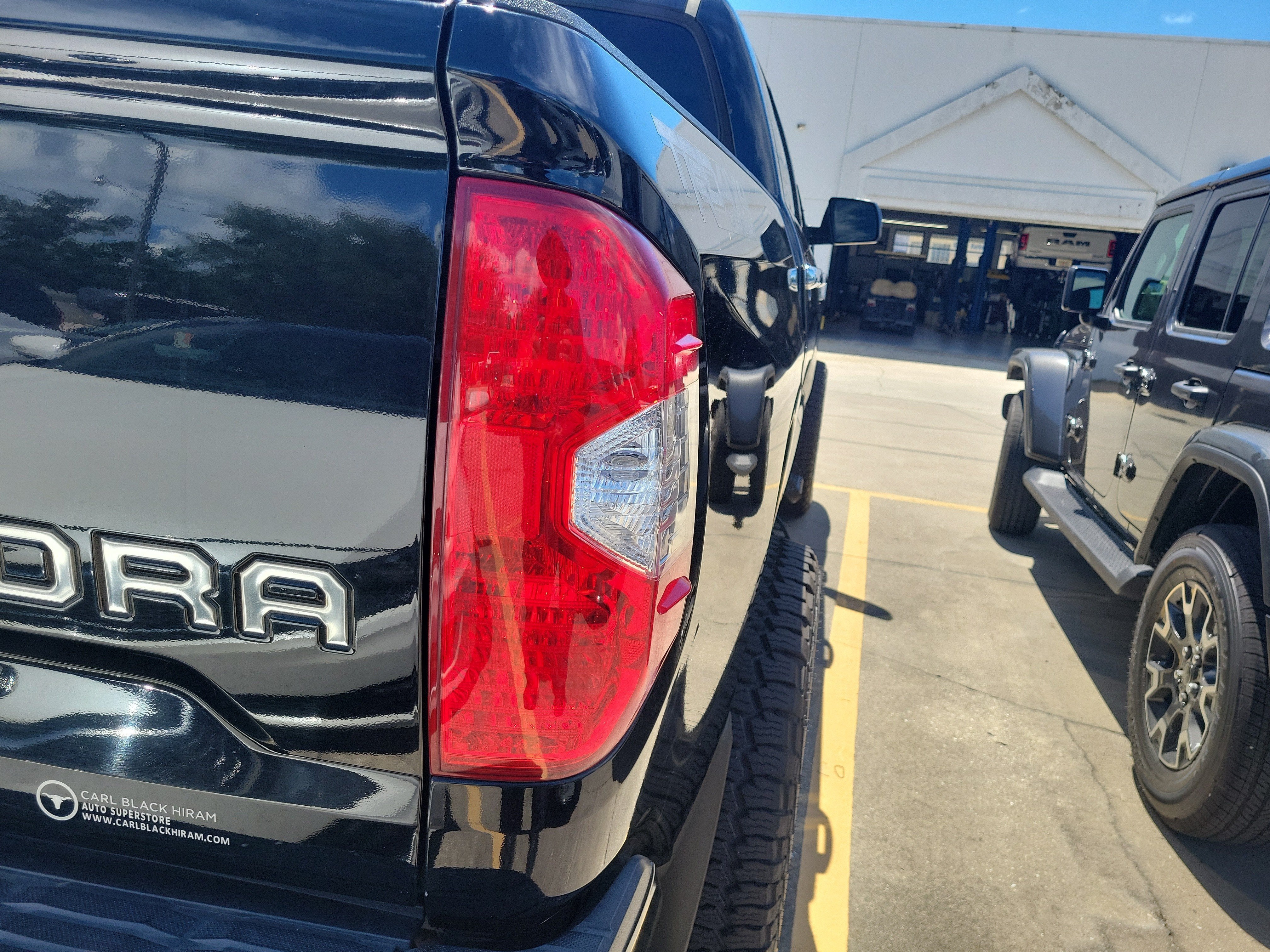 2018 Toyota Tundra 4WD SR5