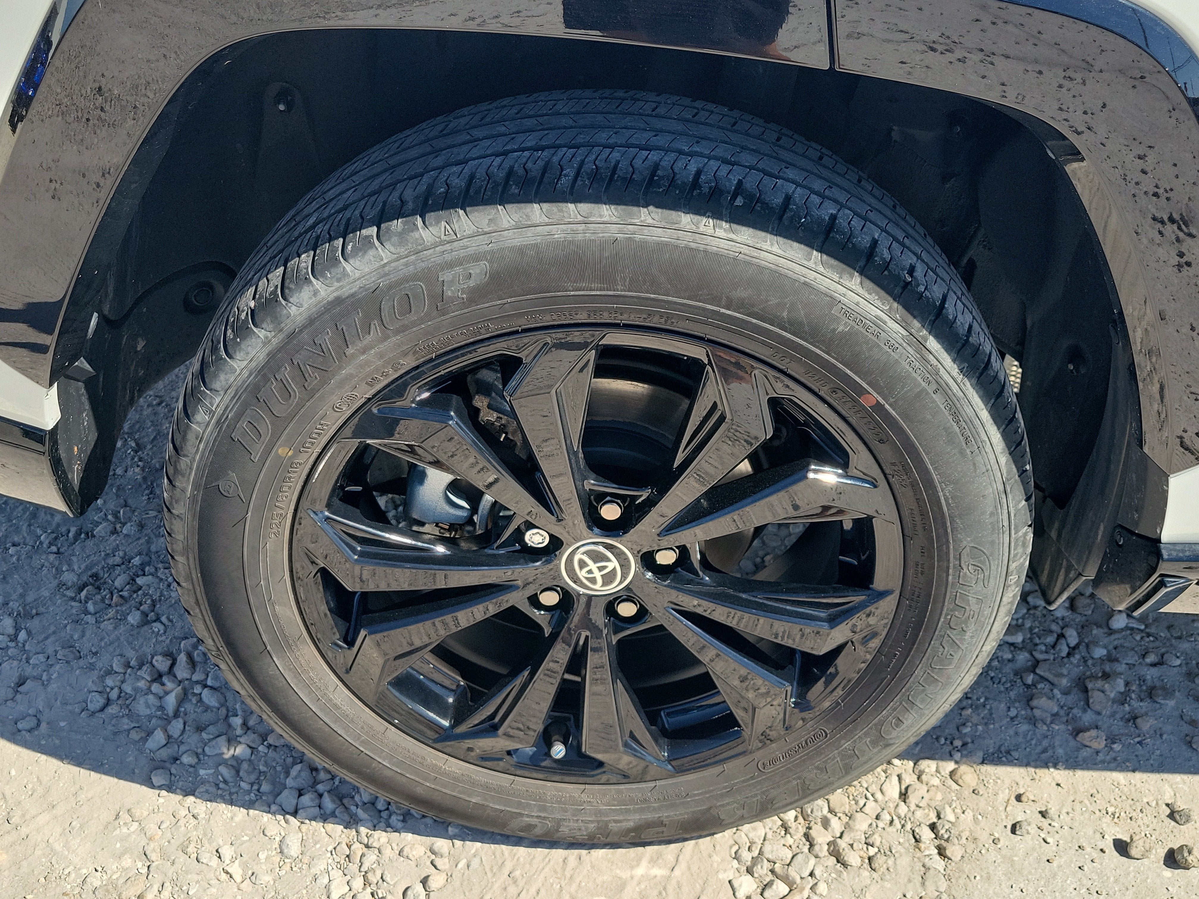 2023 Toyota RAV4 Hybrid SE