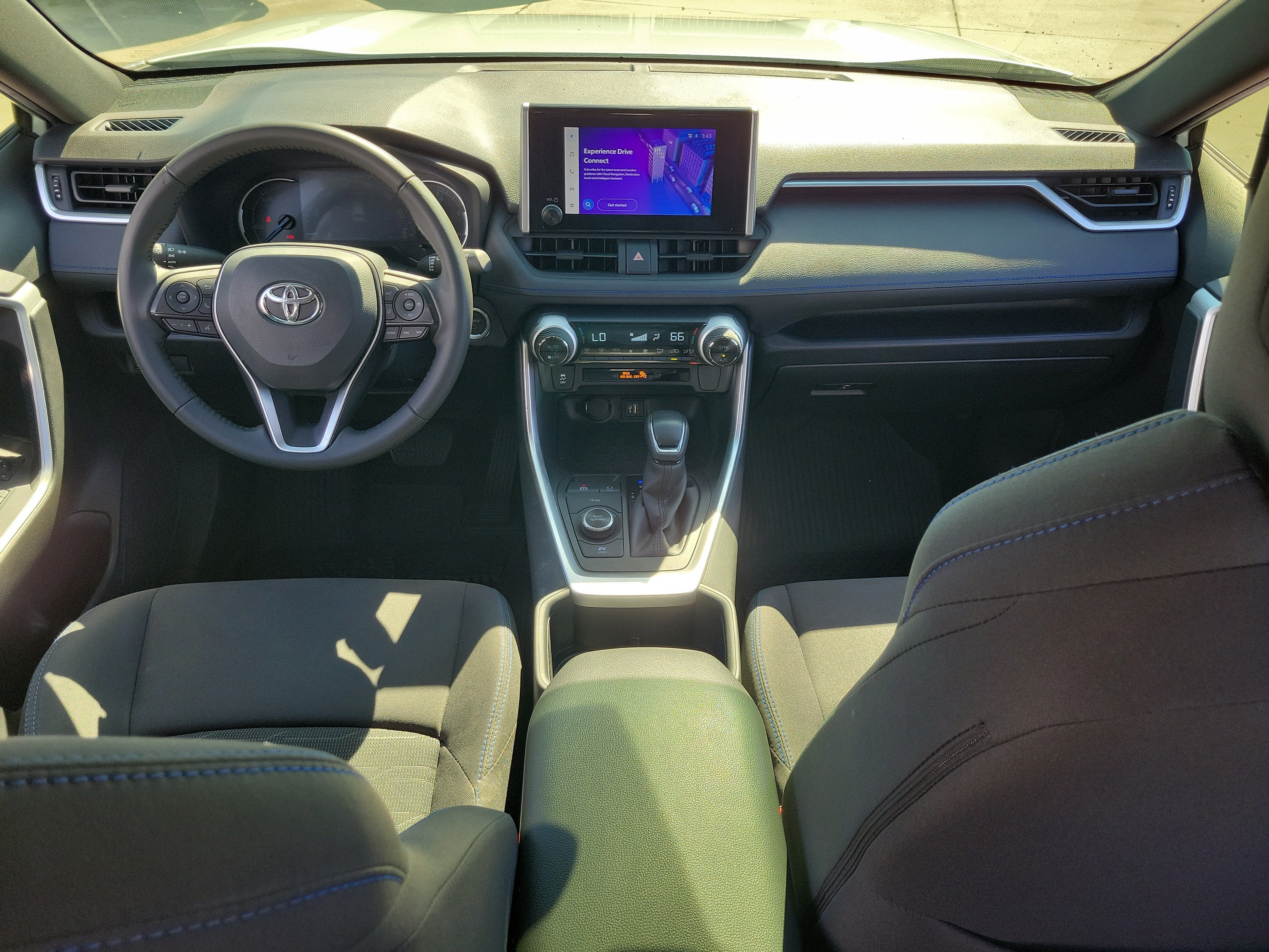 2023 Toyota RAV4 Hybrid SE