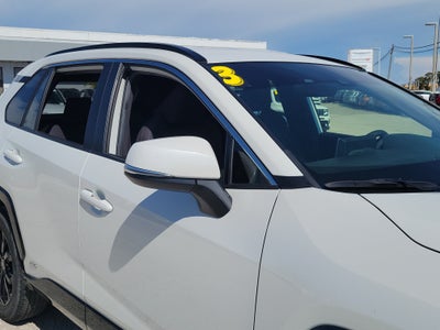 2023 Toyota RAV4 Hybrid SE
