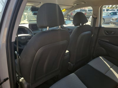 2022 Hyundai Kona SE