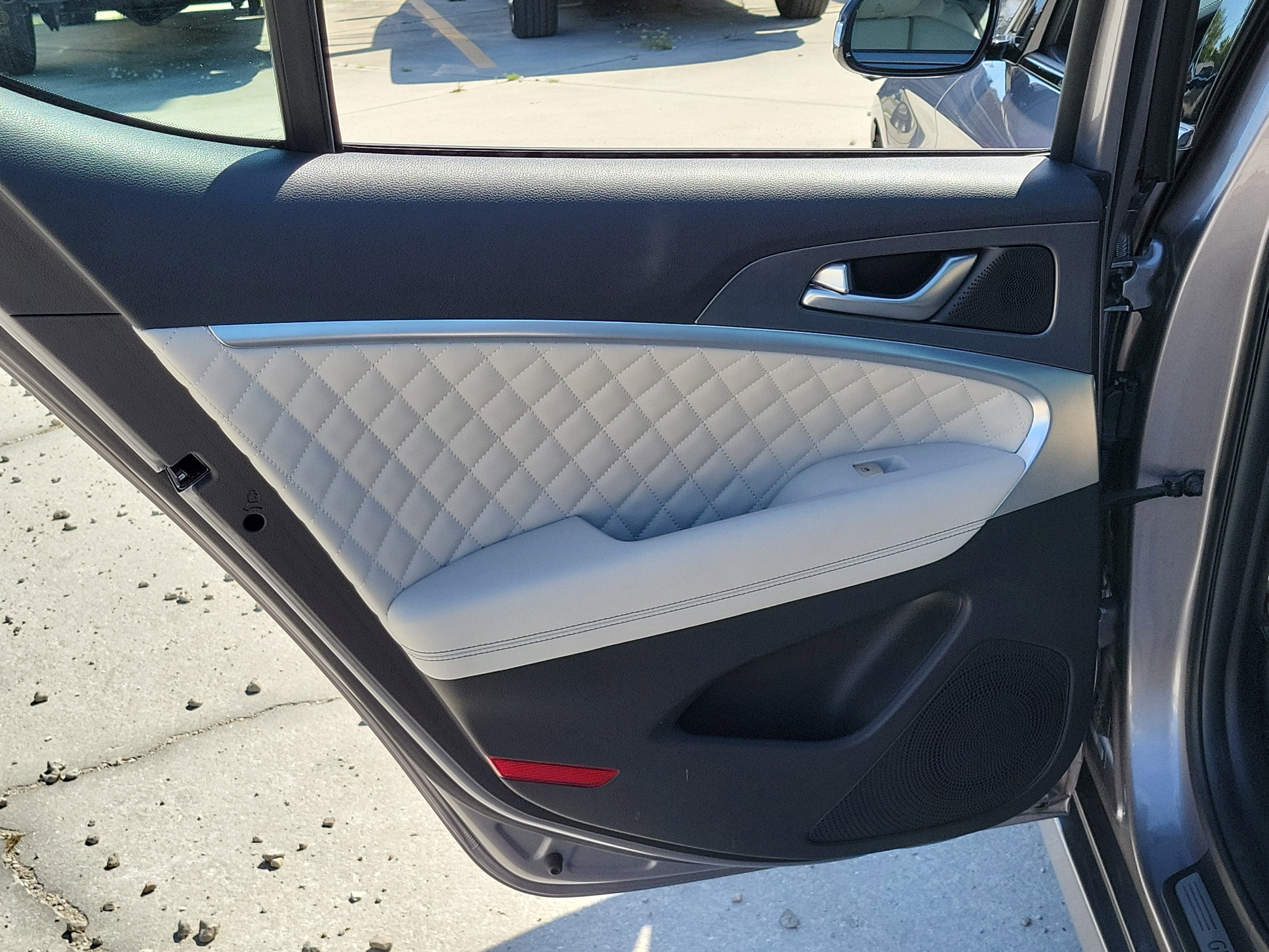 2024 Genesis G70 3.3T Sport Advanced