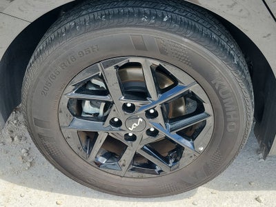 2025 Kia K5 LXS