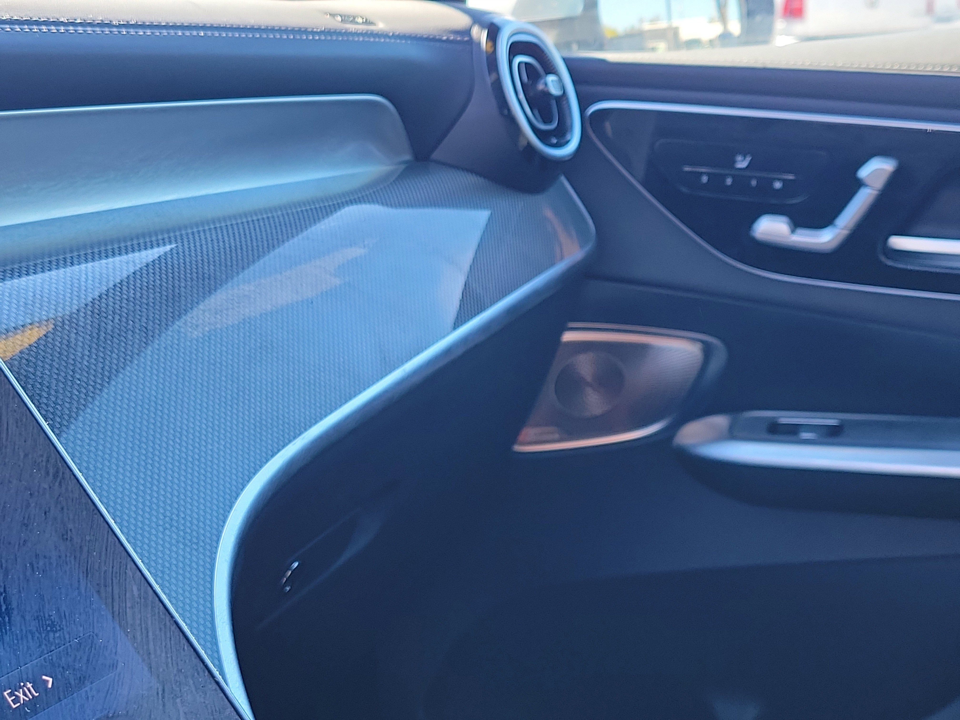 2023 Mercedes-Benz GLC GLC 300