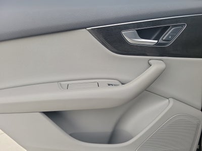 2020 Audi Q7 Premium