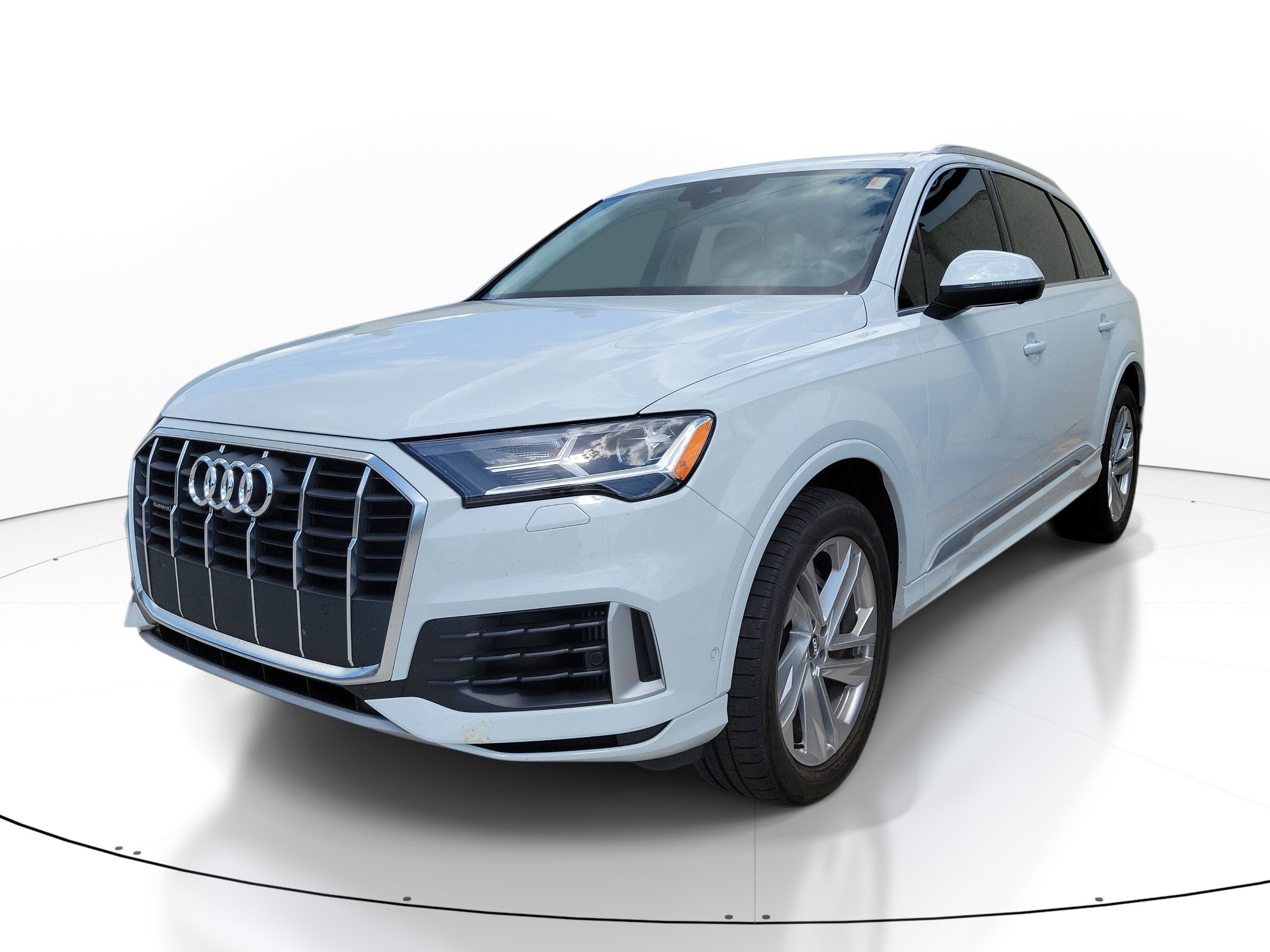 2020 Audi Q7 Premium Plus