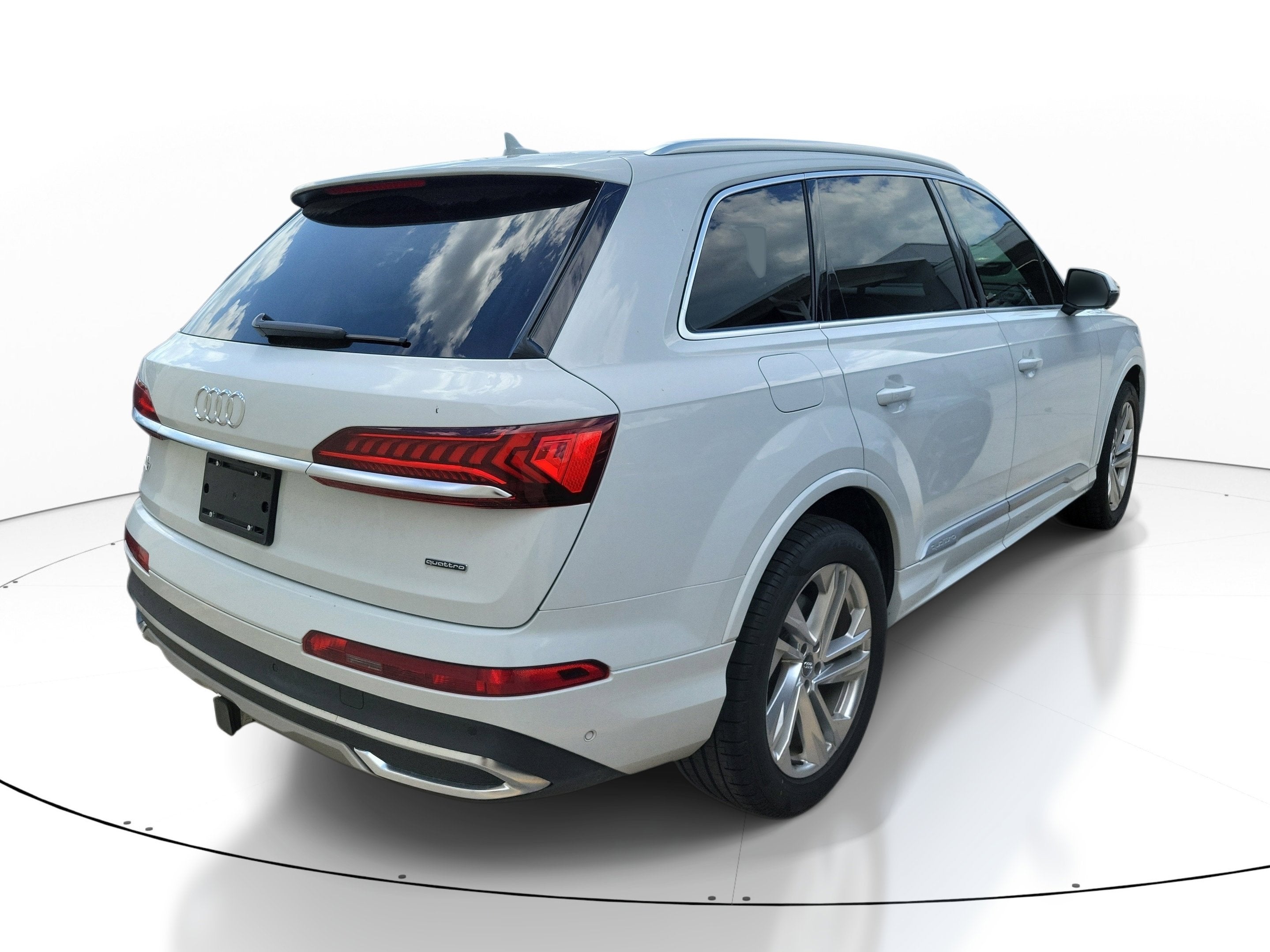 2020 Audi Q7 Premium Plus