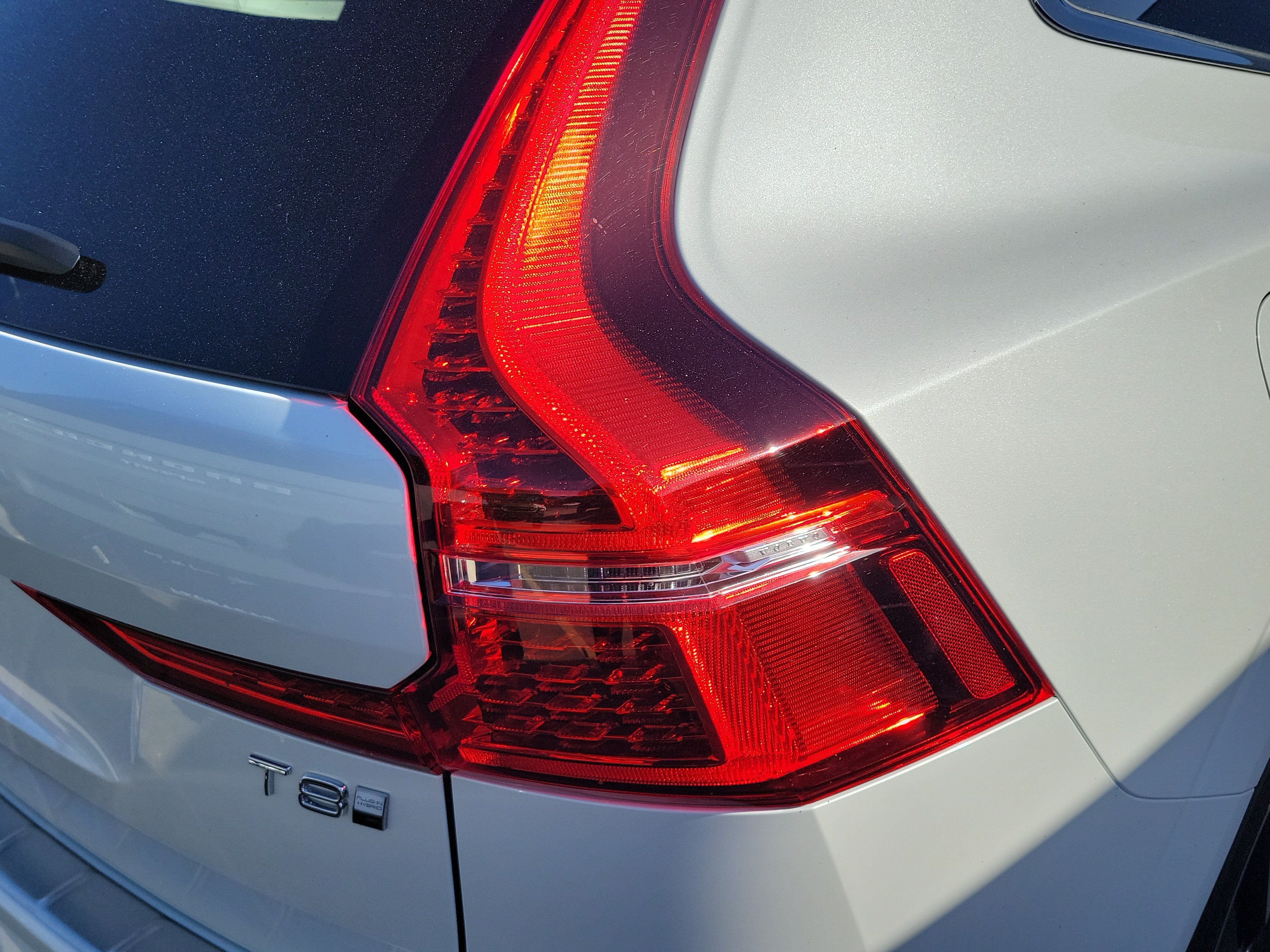2025 Volvo XC60 Plug-In Hybrid Plus