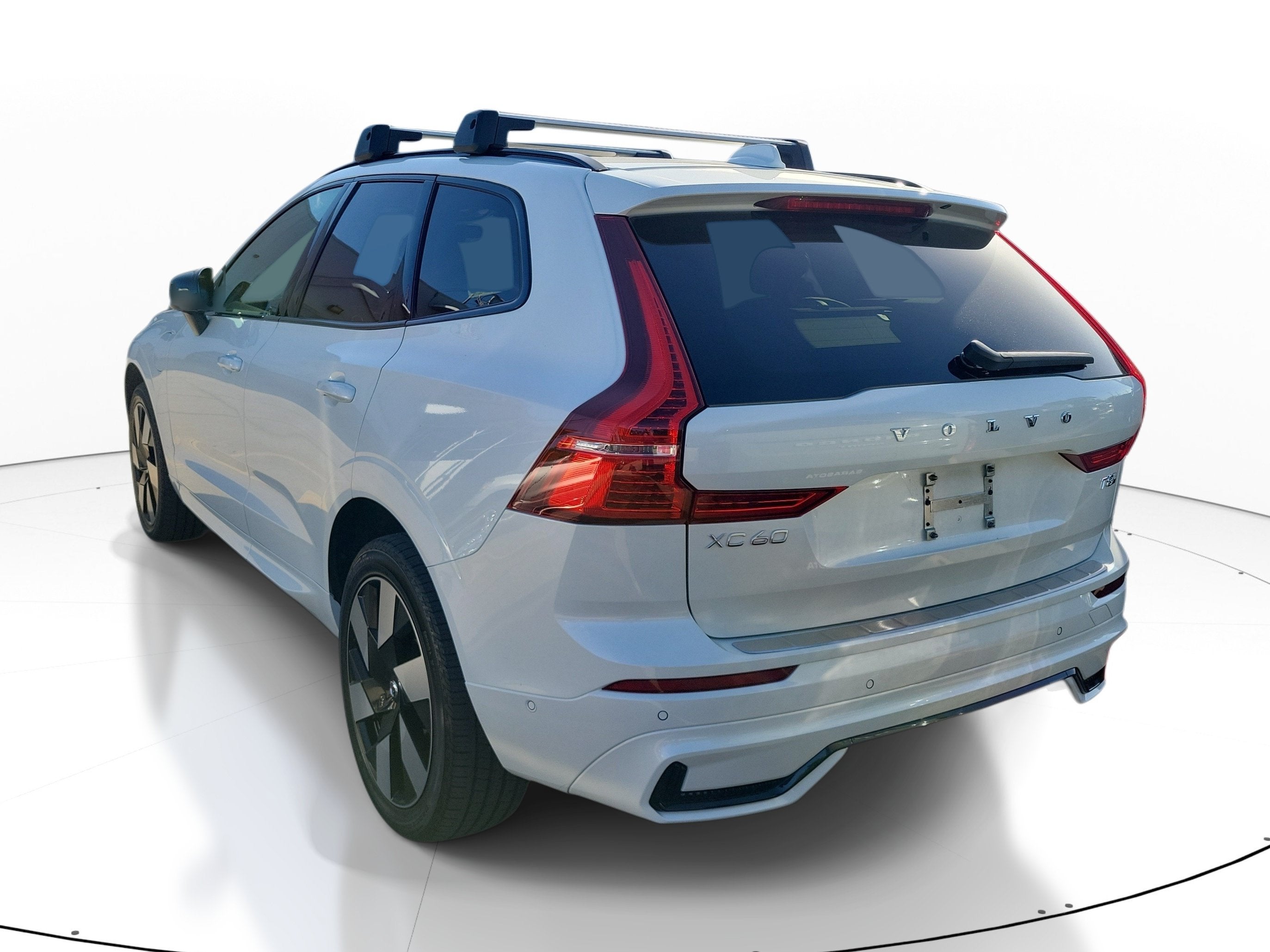 2025 Volvo XC60 Plug-In Hybrid Plus