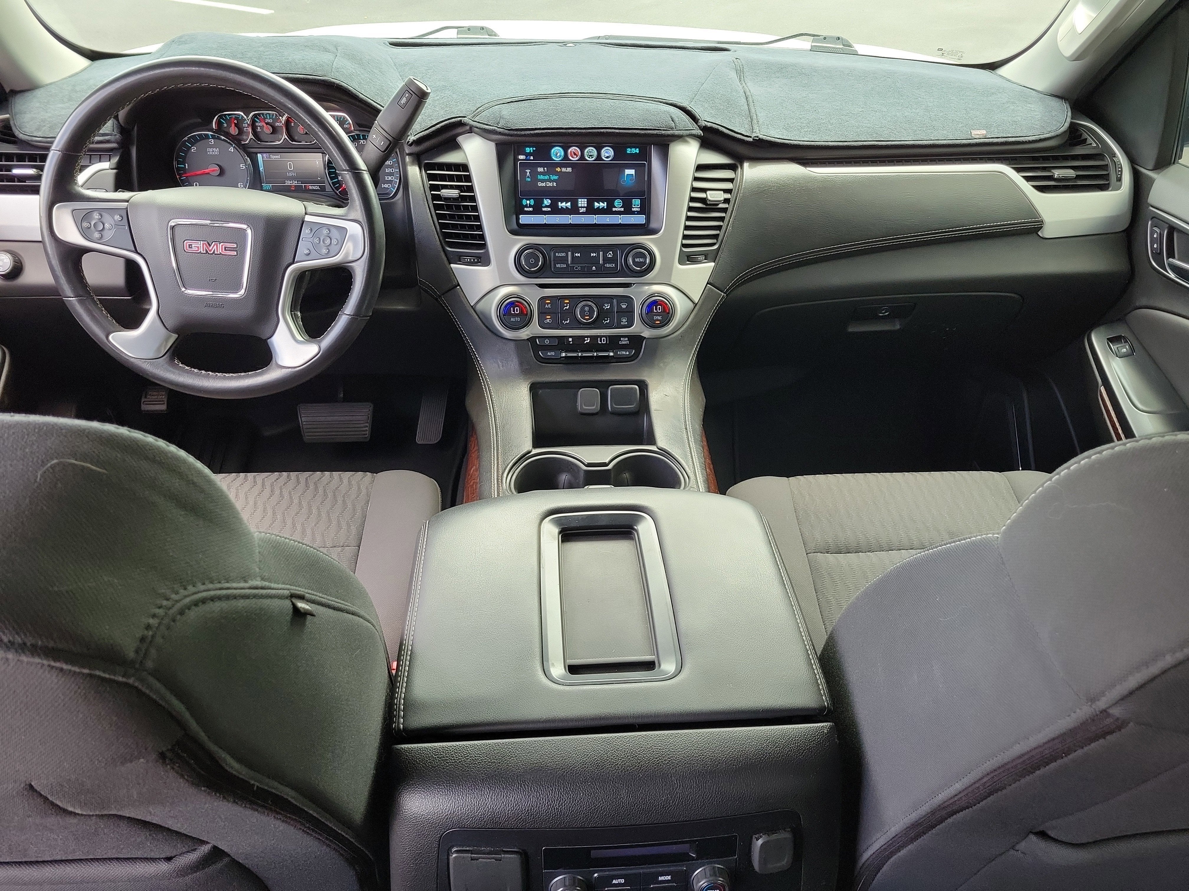 2019 GMC Yukon SLE