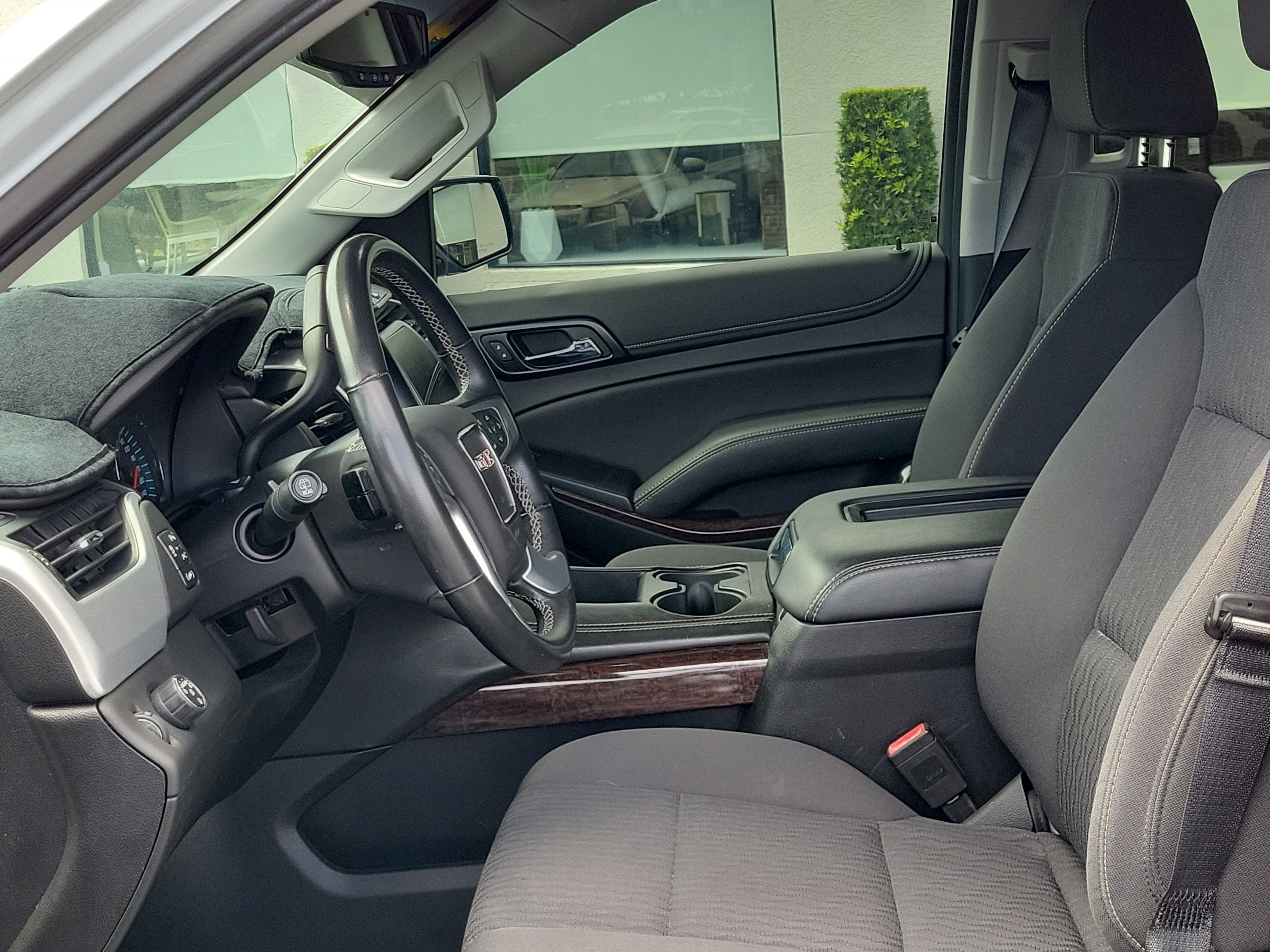2019 GMC Yukon SLE