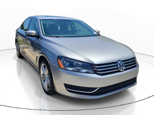2014 Volkswagen Passat 1.8T SE