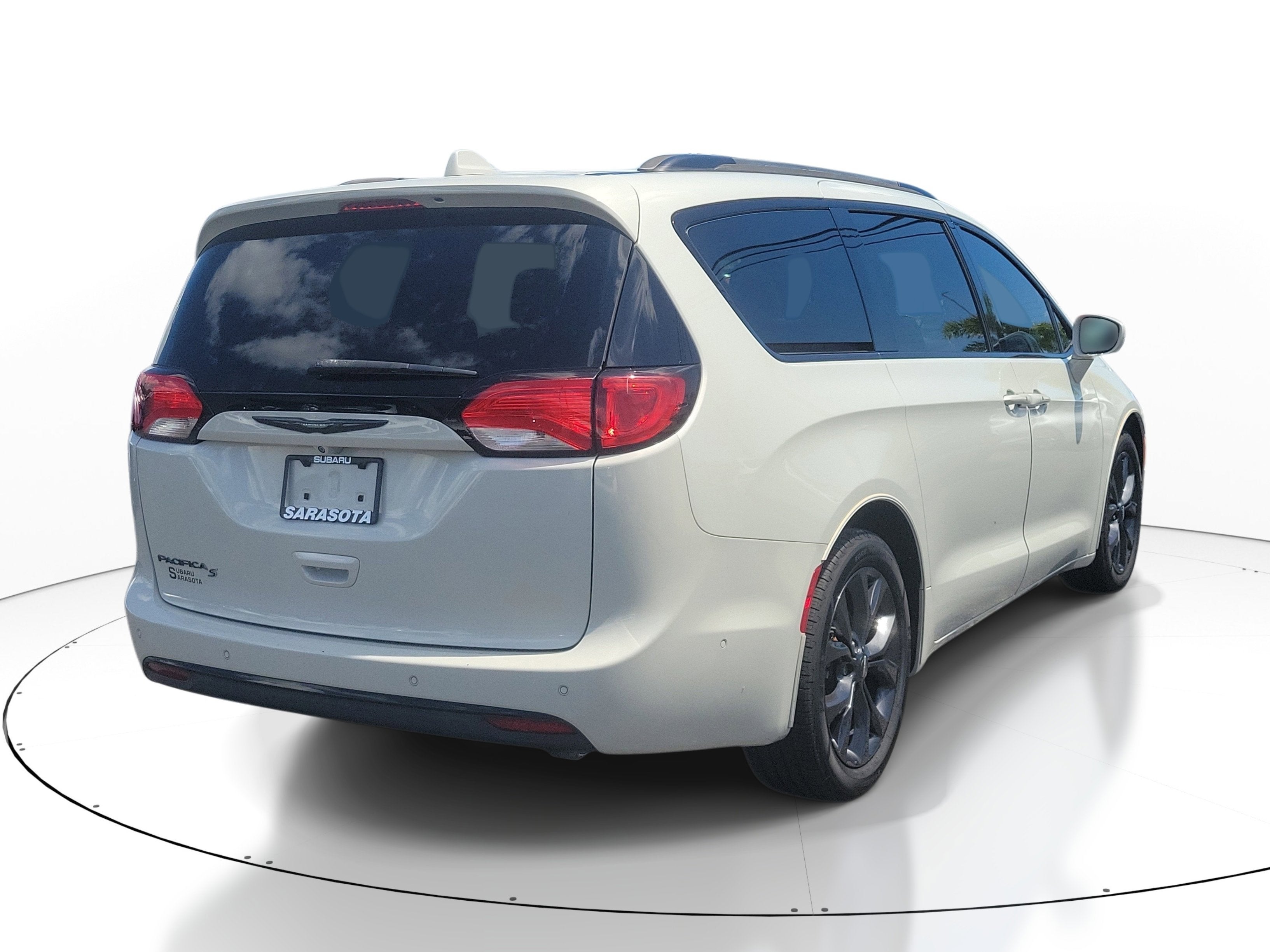 2020 Chrysler Pacifica Touring L